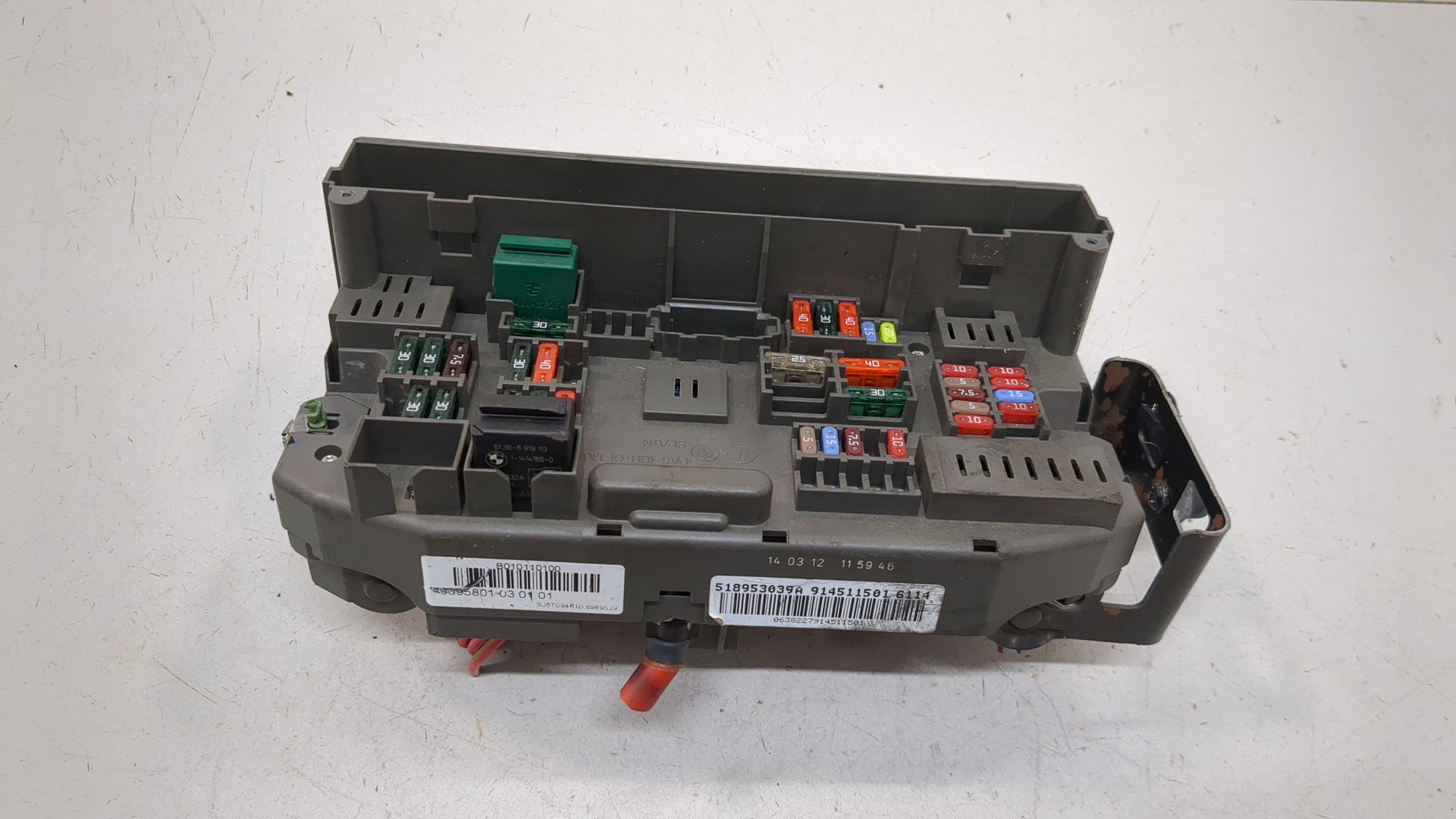 Блок предохранителей