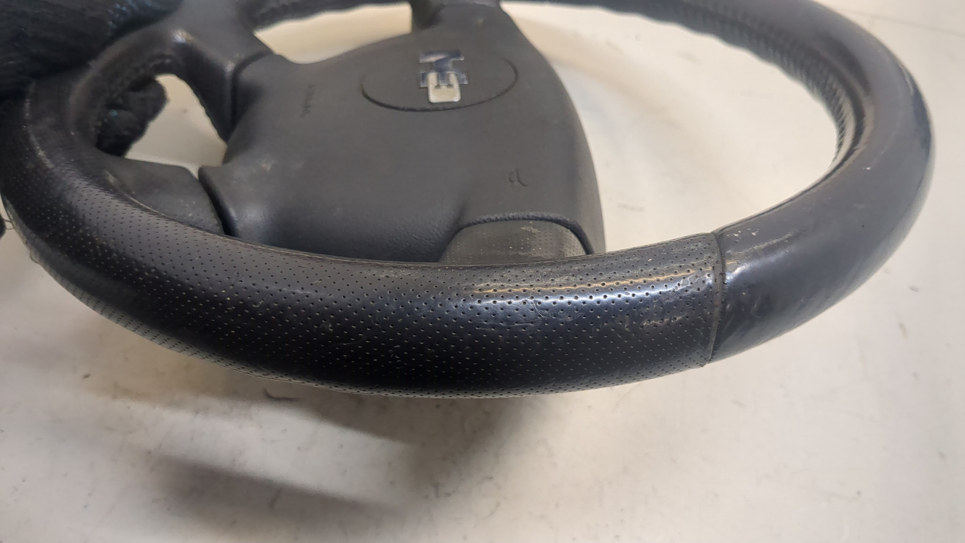 Рулевое колесо (руль)