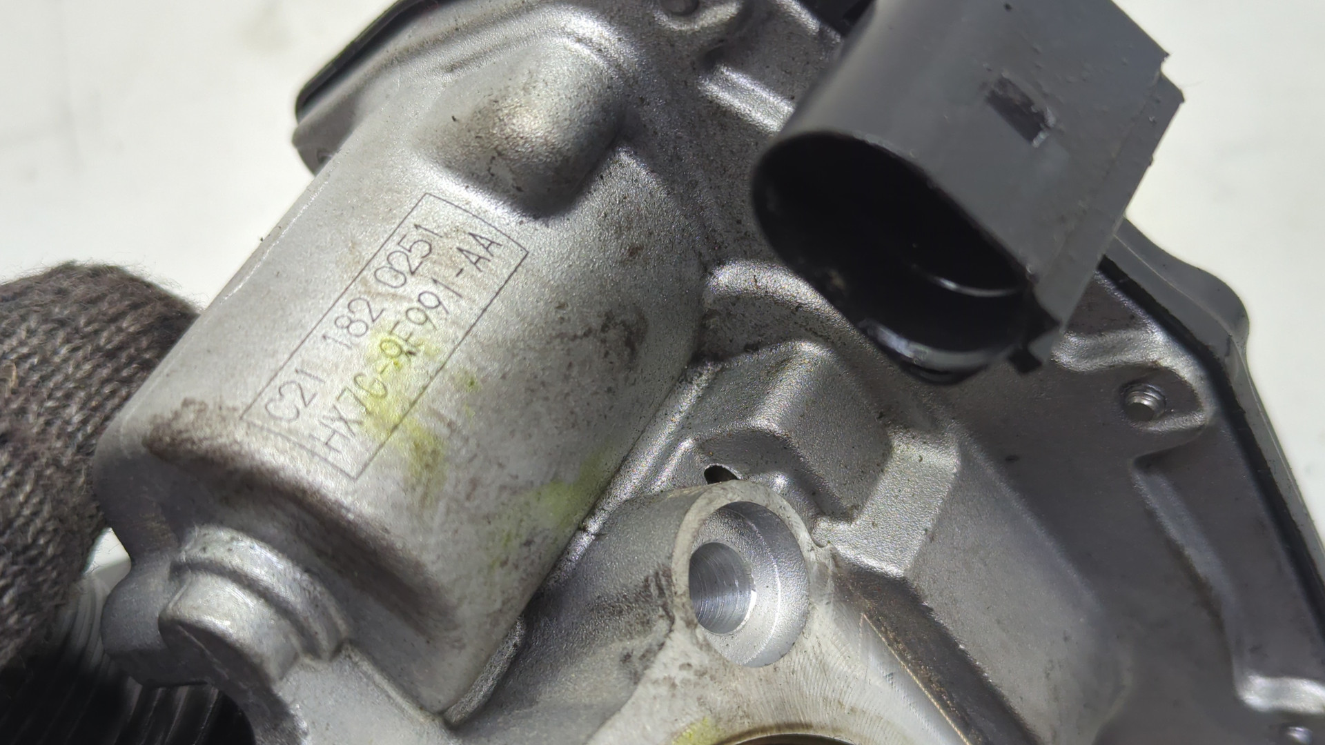 Заслонка дроссельная электрическая