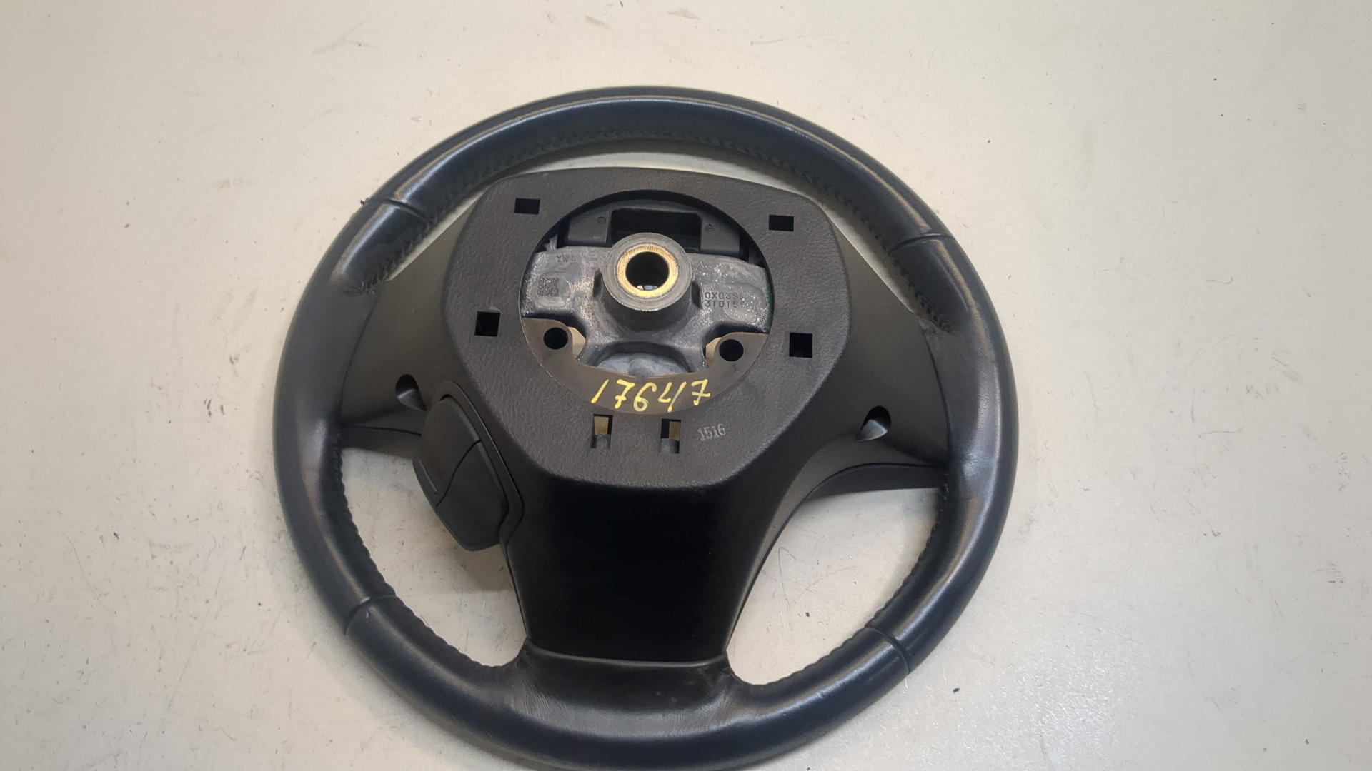 Рулевое колесо (руль)