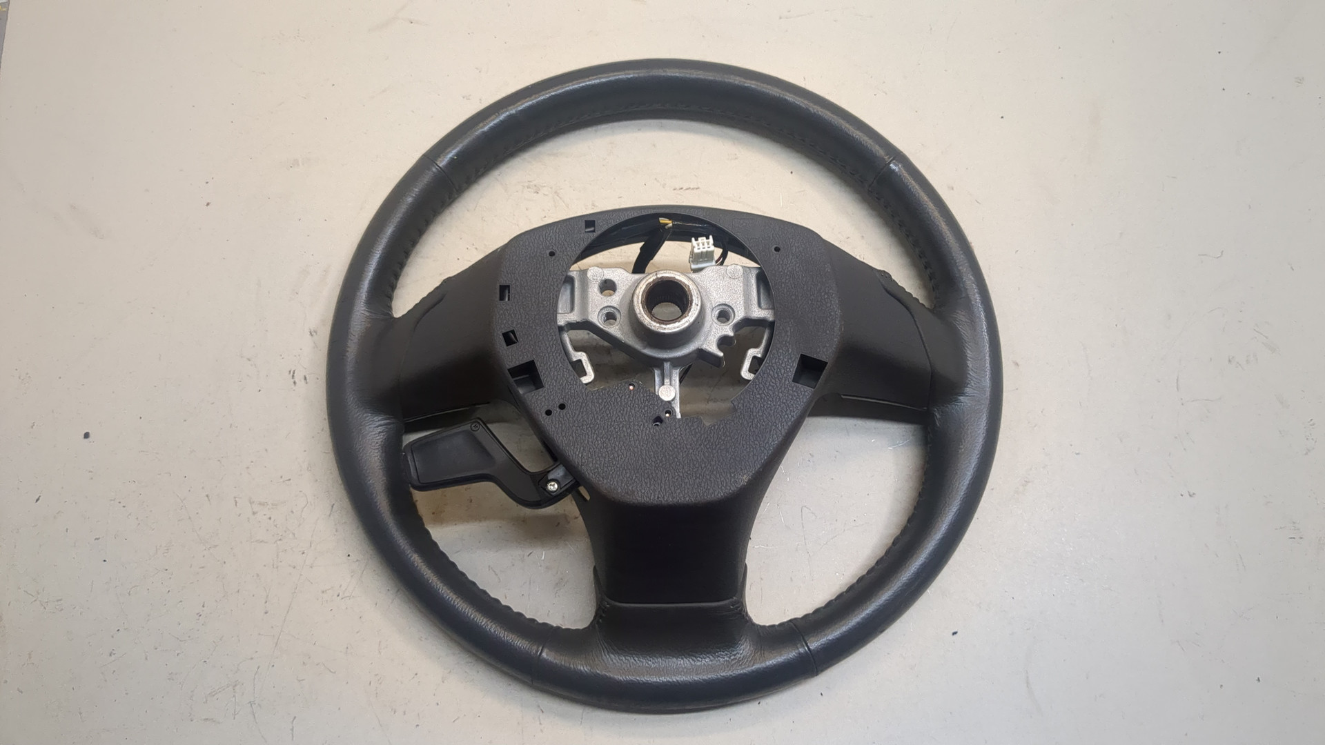 Рулевое колесо (руль)