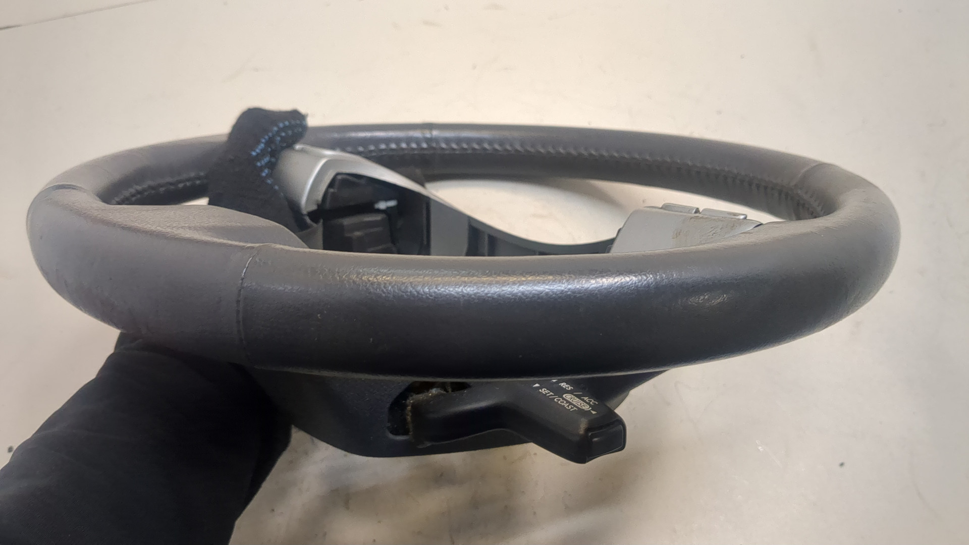 Рулевое колесо (руль)