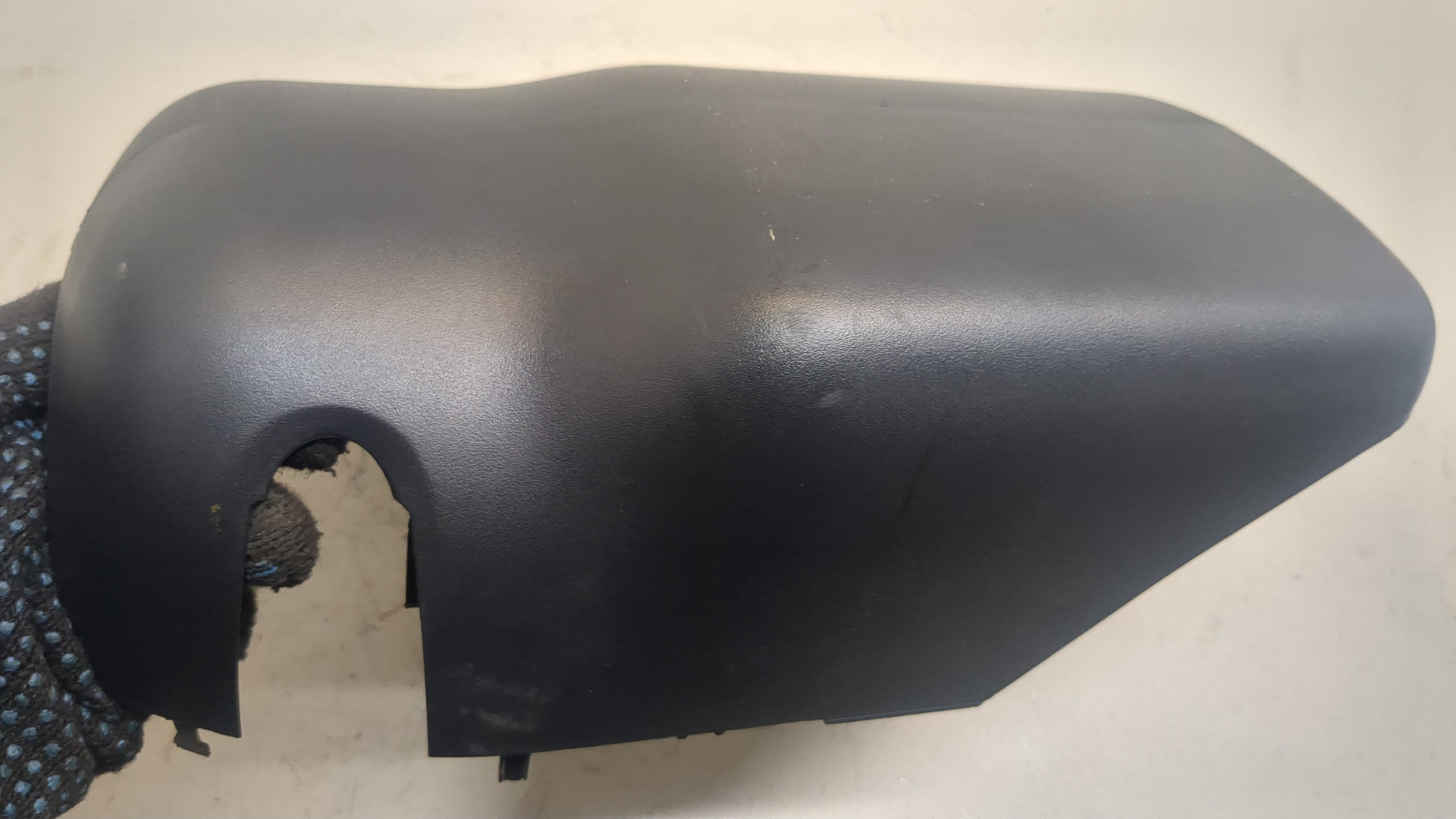 Кожух рулевой колонки