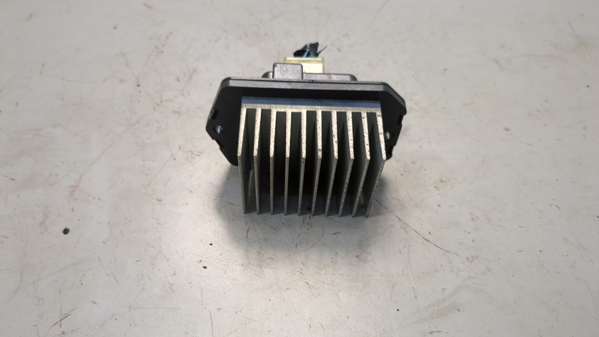 Резистор отопителя