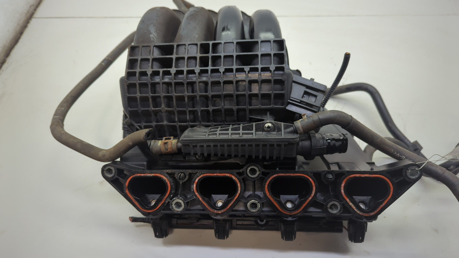 Коллектор впускной