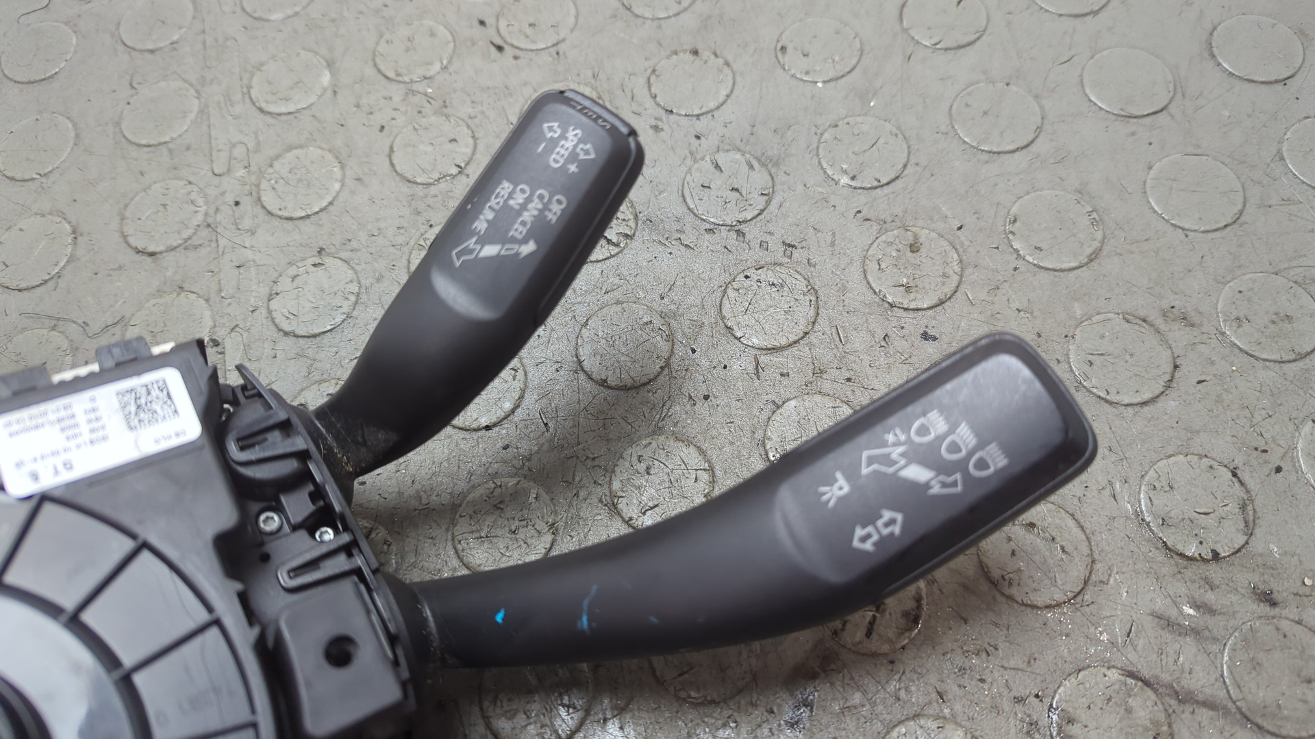 Переключатель подрулевой