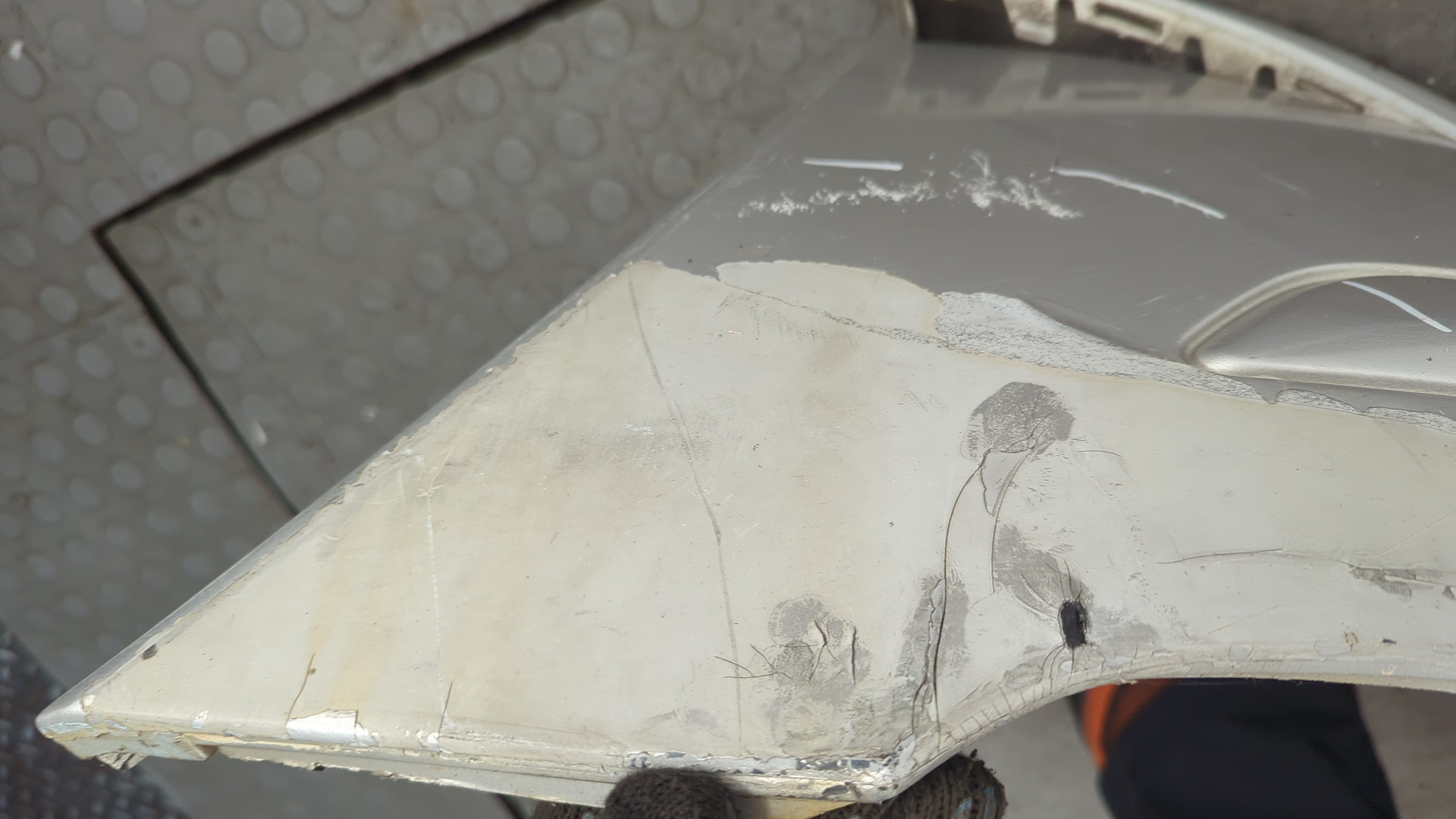 Бампер передний