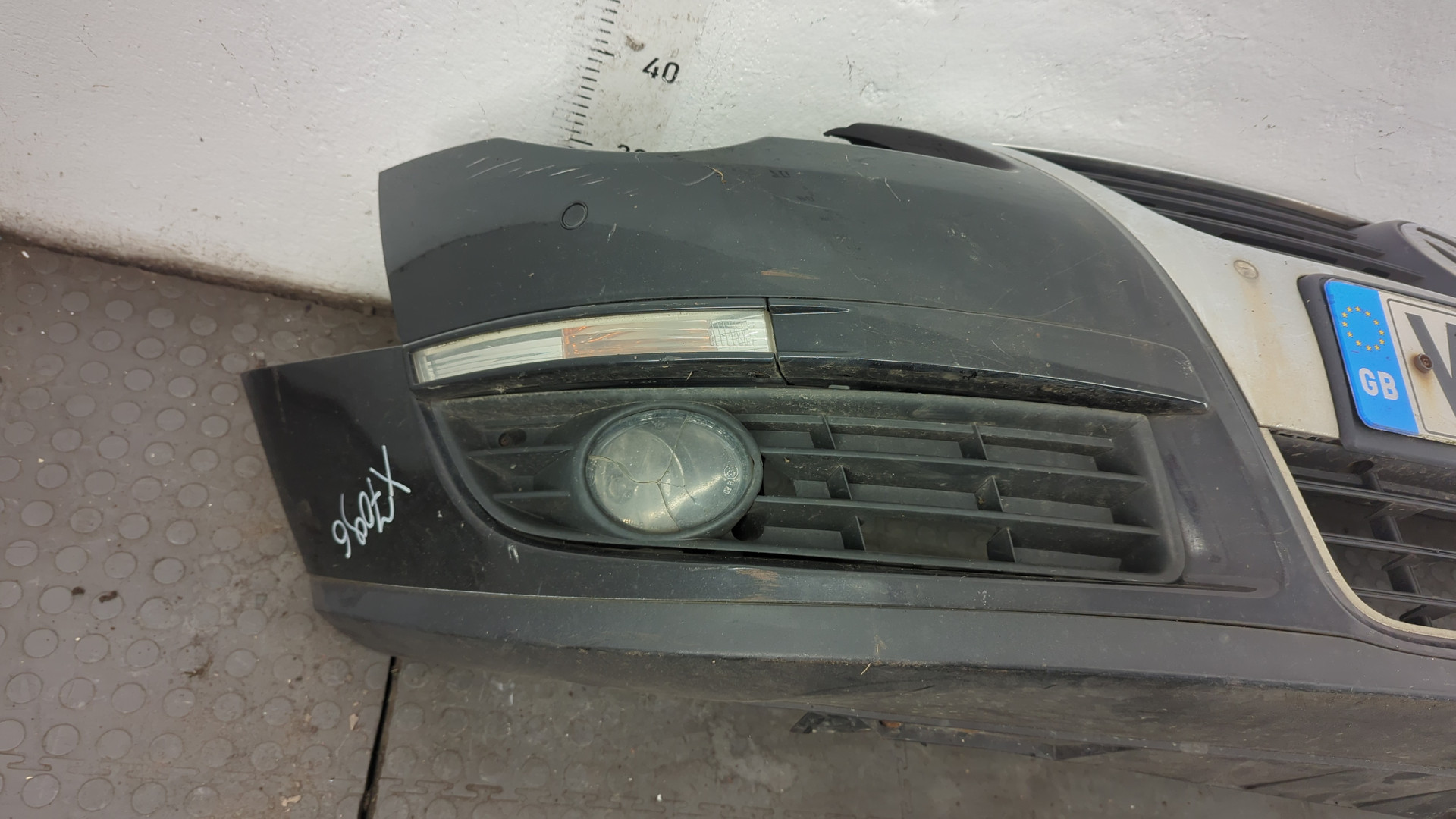 Бампер передний