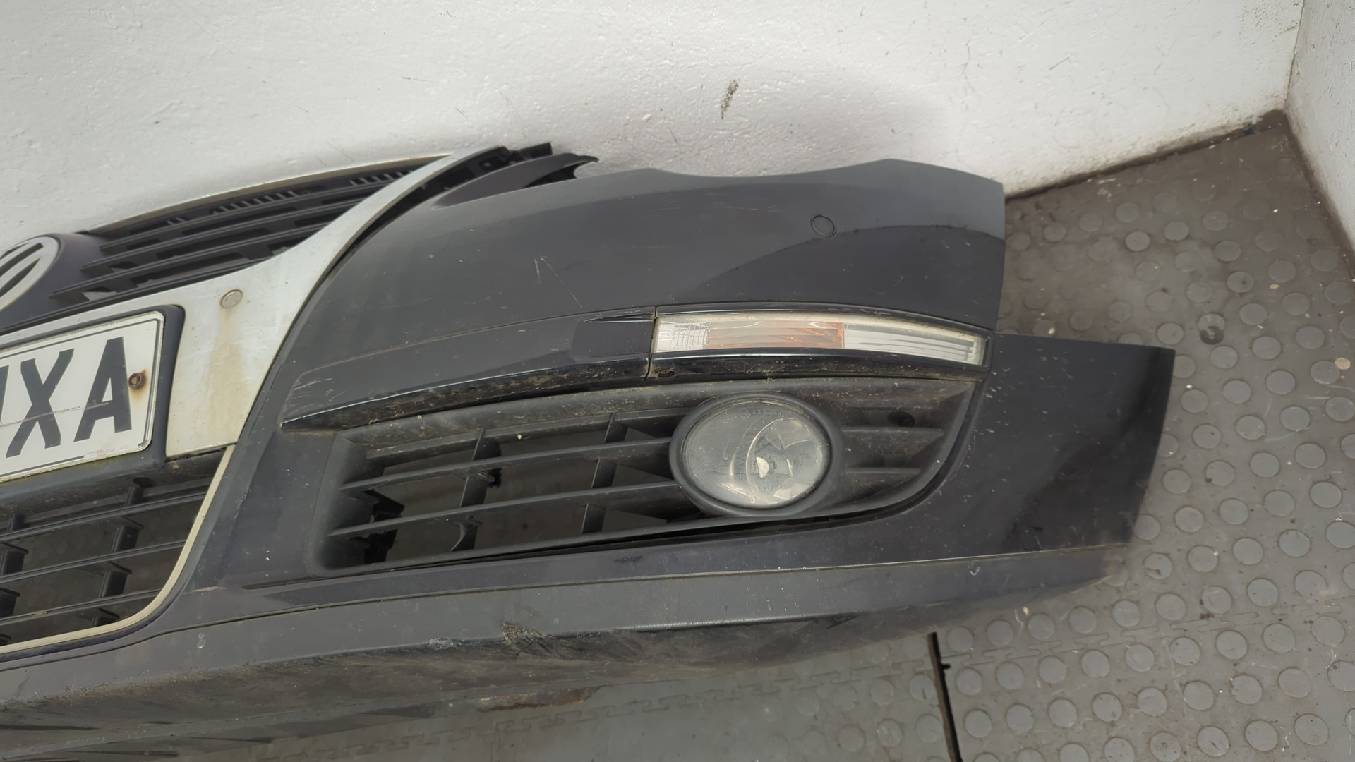 Бампер передний