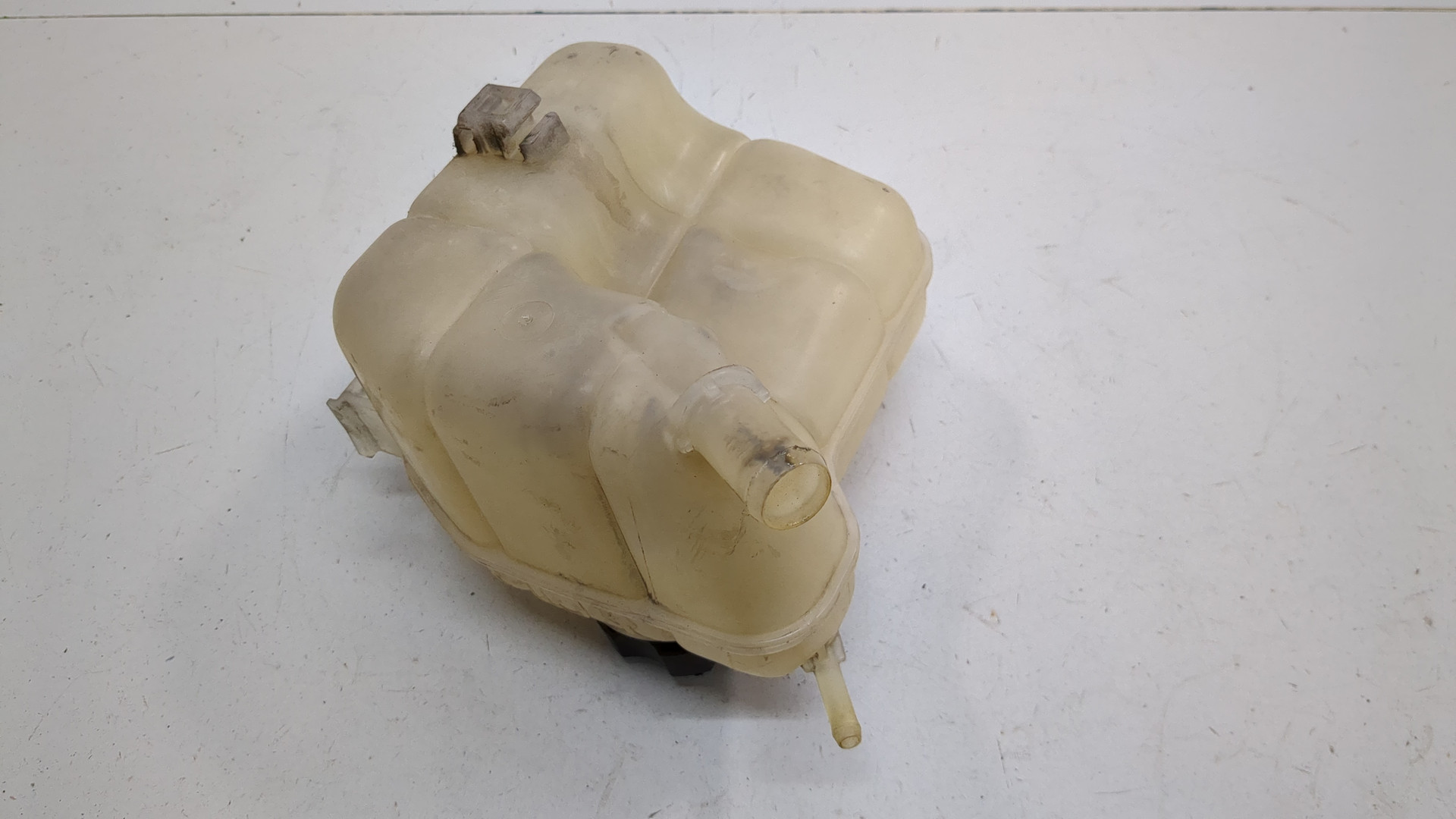 Бачок расширительный