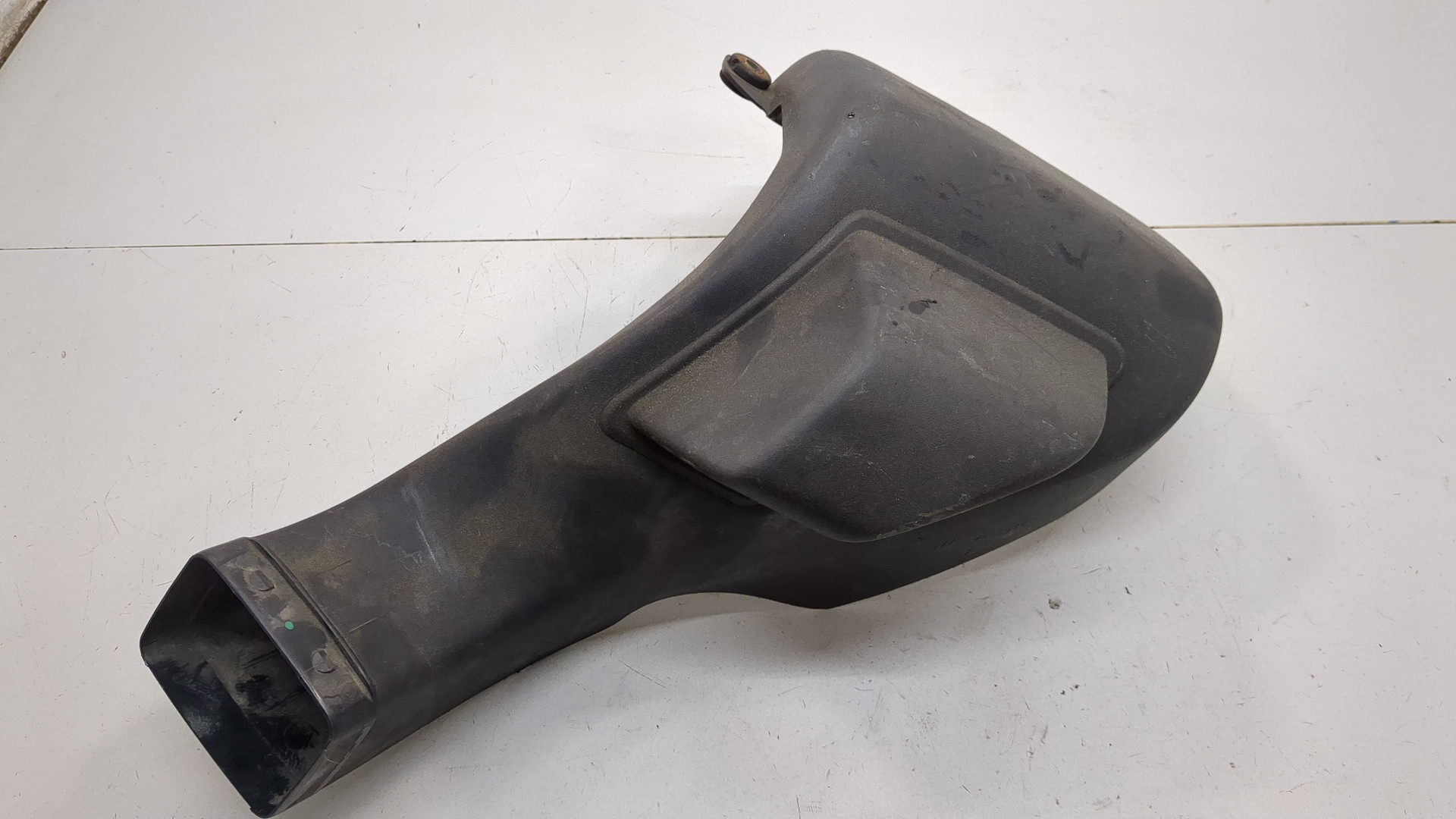 Воздухозаборник (внутри)