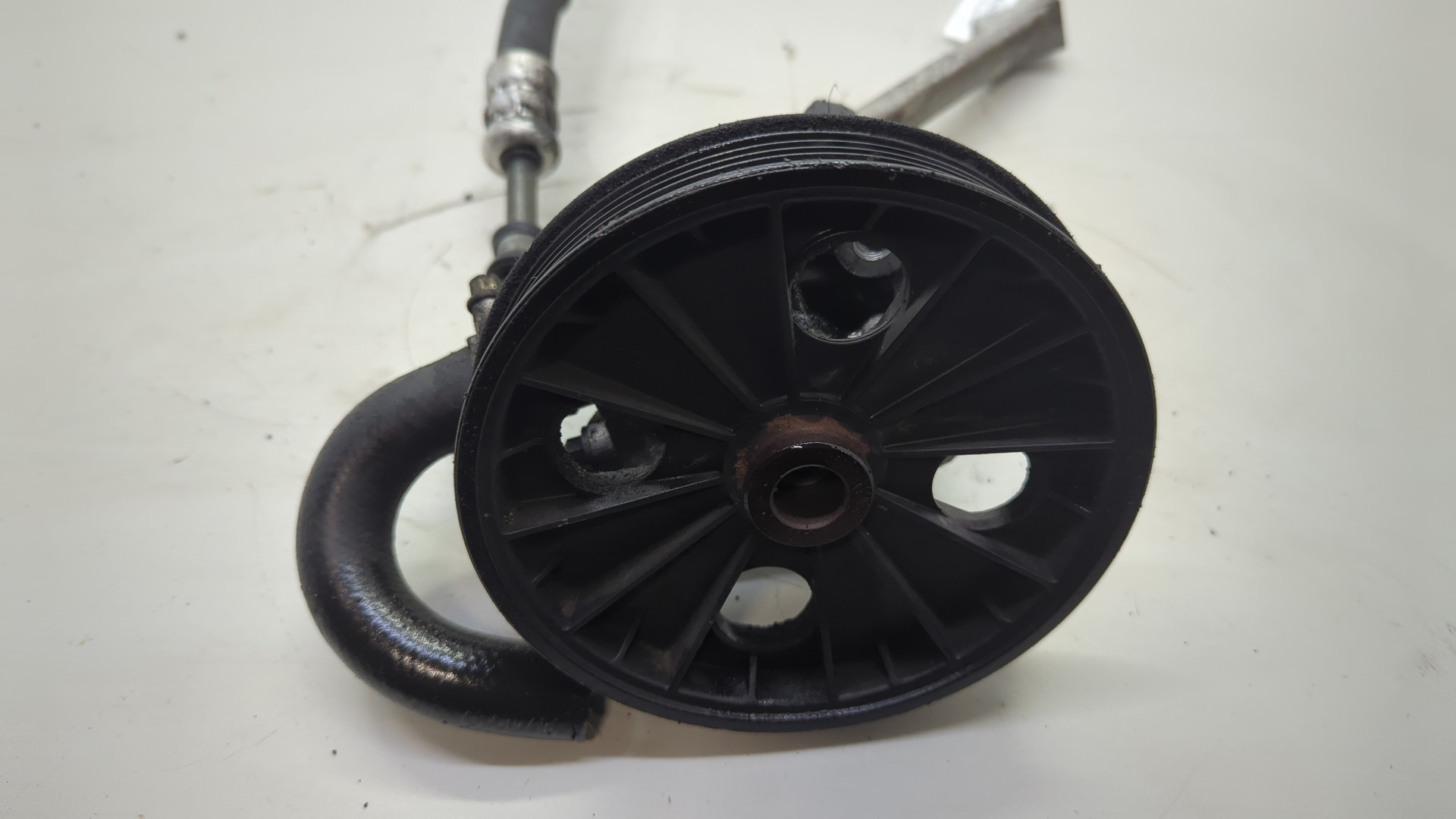 Насос ГУР (гидроусилитель руля)