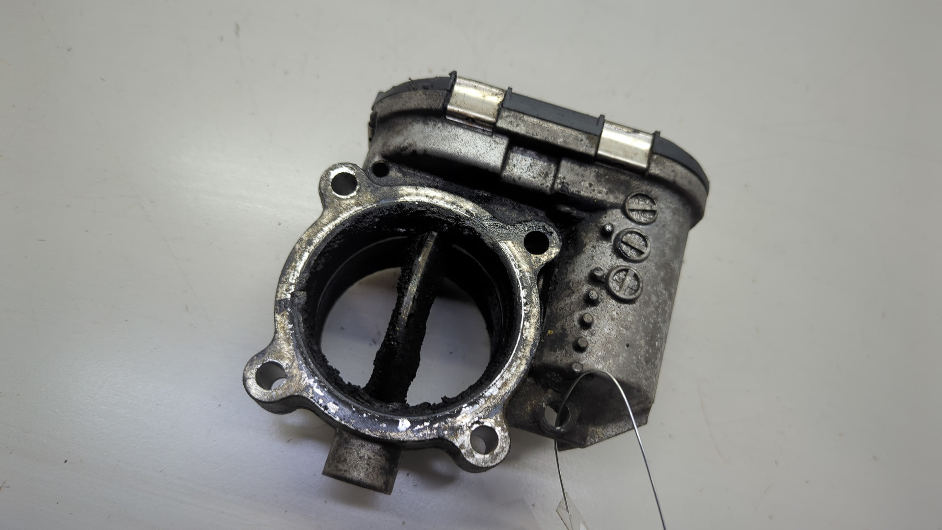 Заслонка дроссельная электрическая