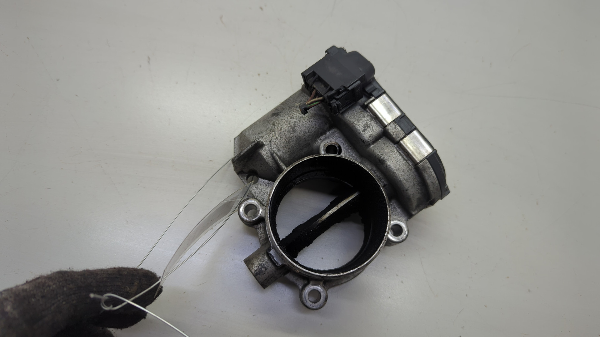 Заслонка дроссельная электрическая