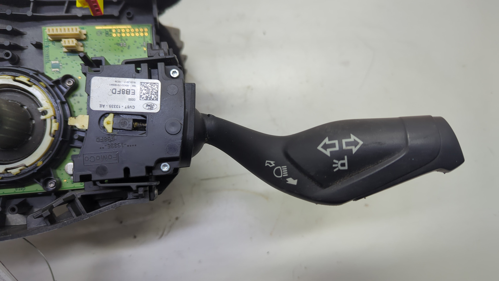 Переключатель подрулевой