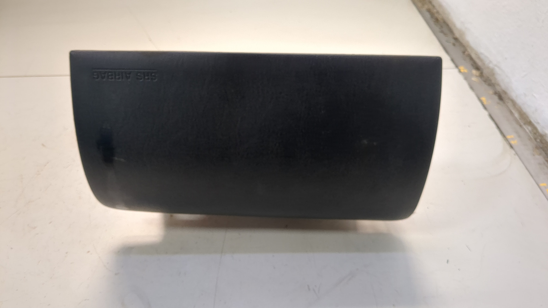 Подушка безопасности пассажирская (в торпедо)