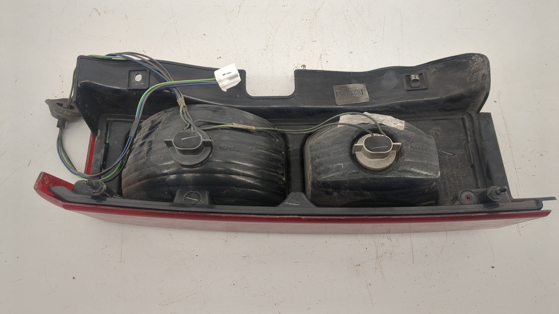 Фонарь задний правый