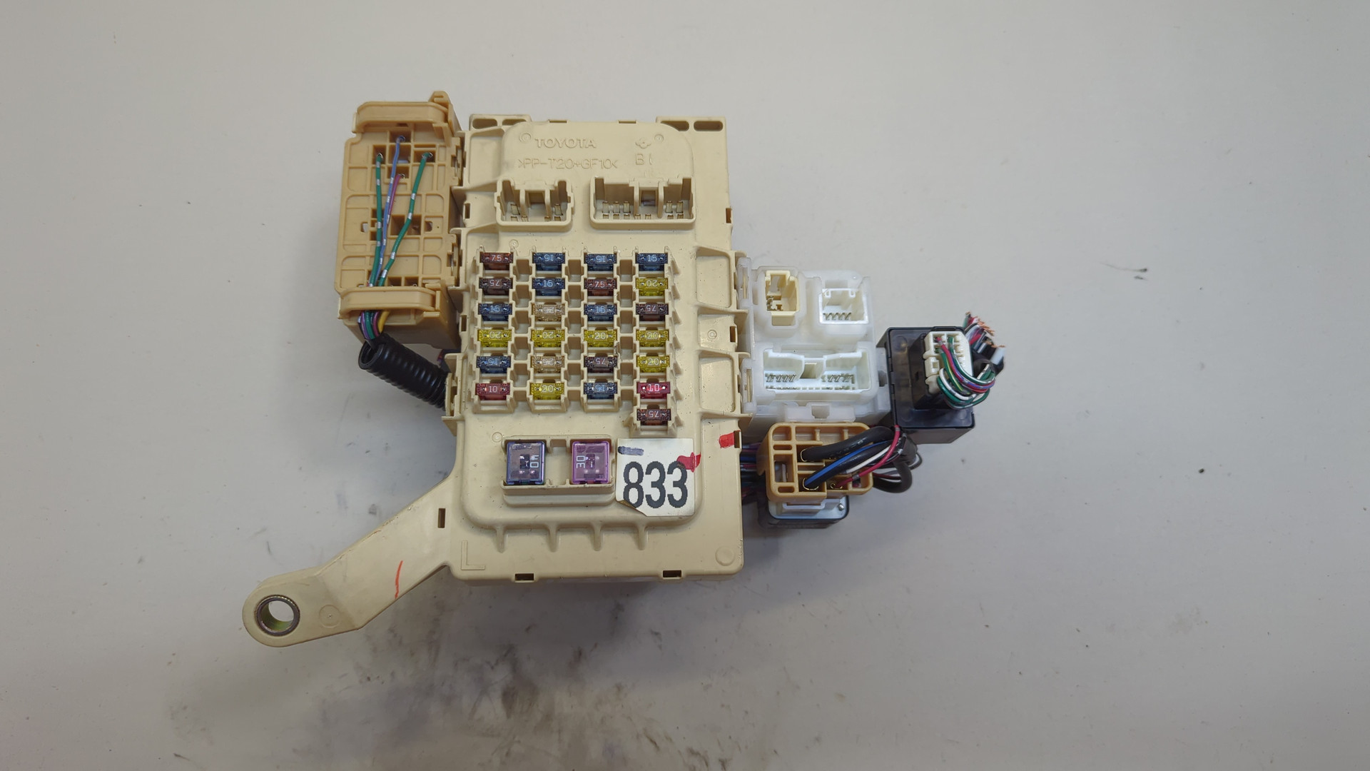 Блок предохранителей