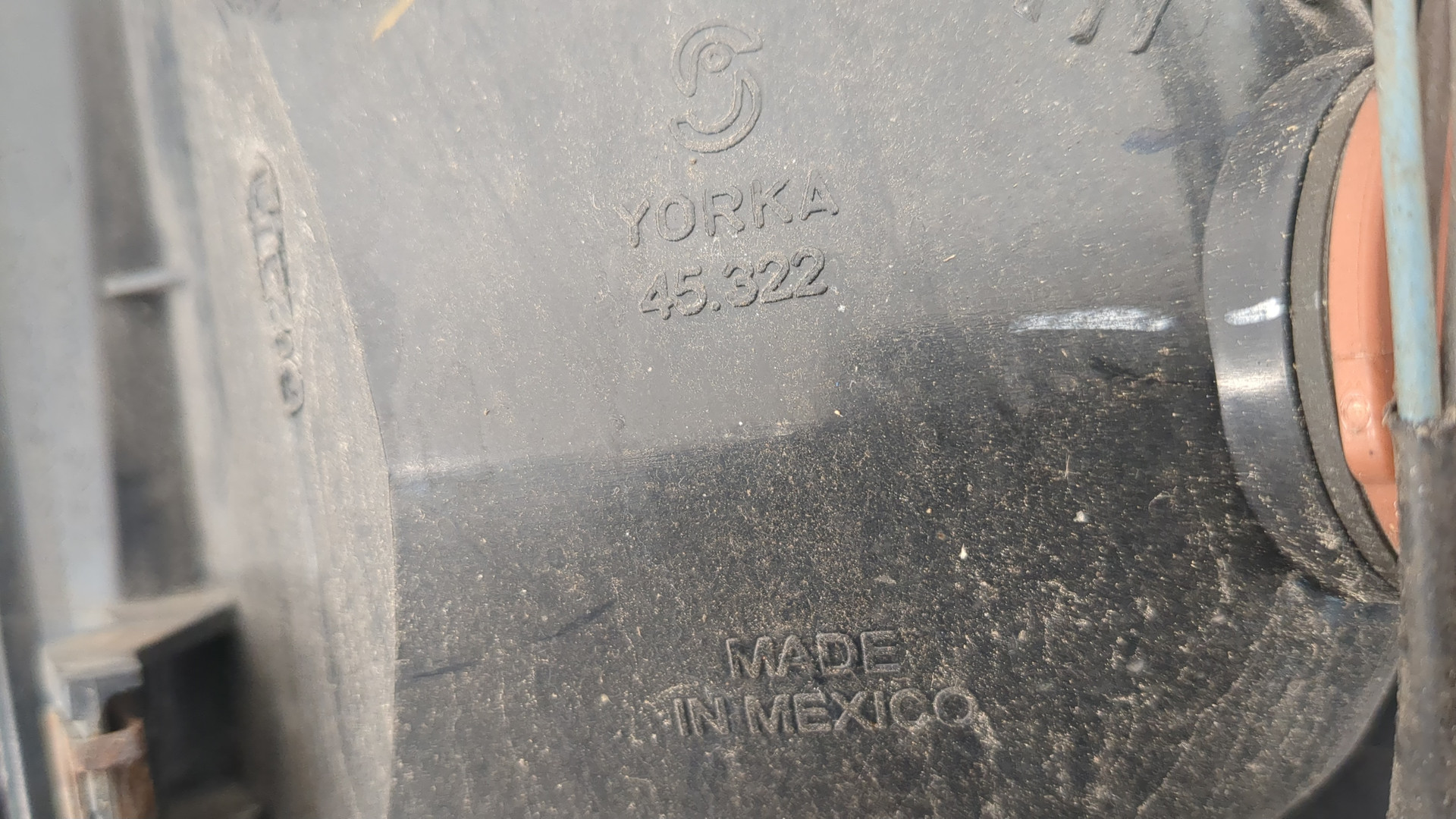 Фонарь задний левый