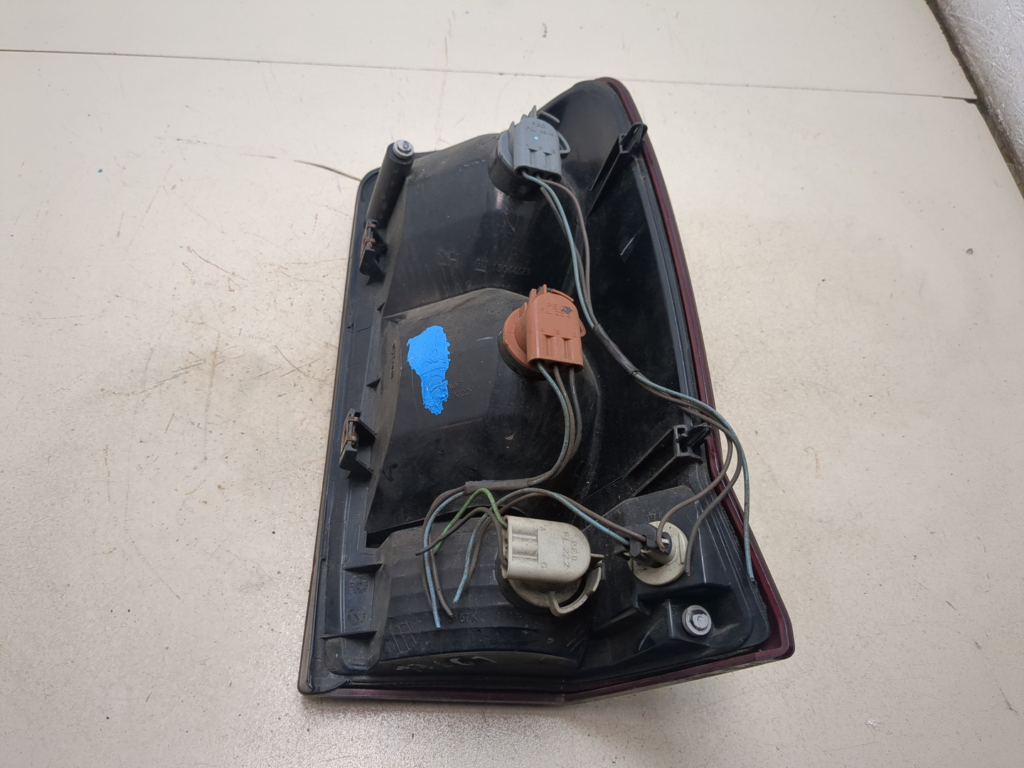 Фонарь задний левый