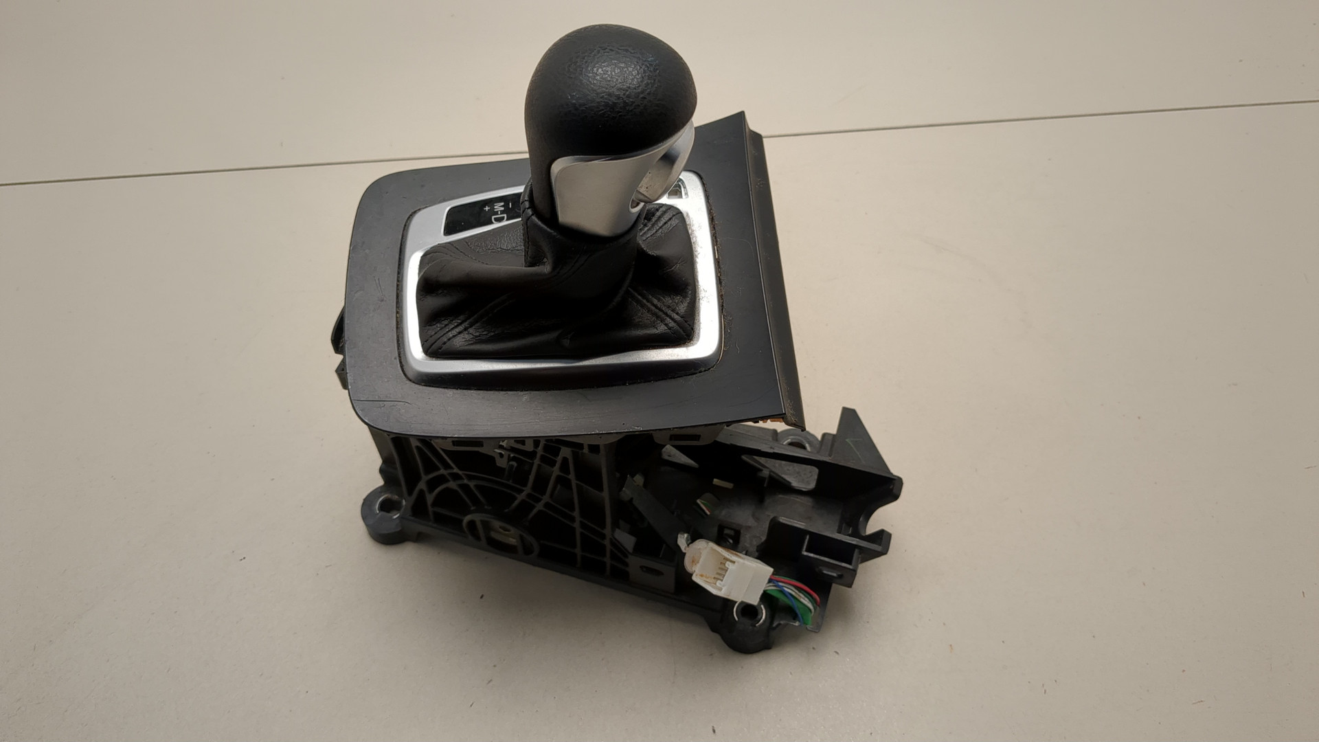 Кулиса МКПП / АКПП