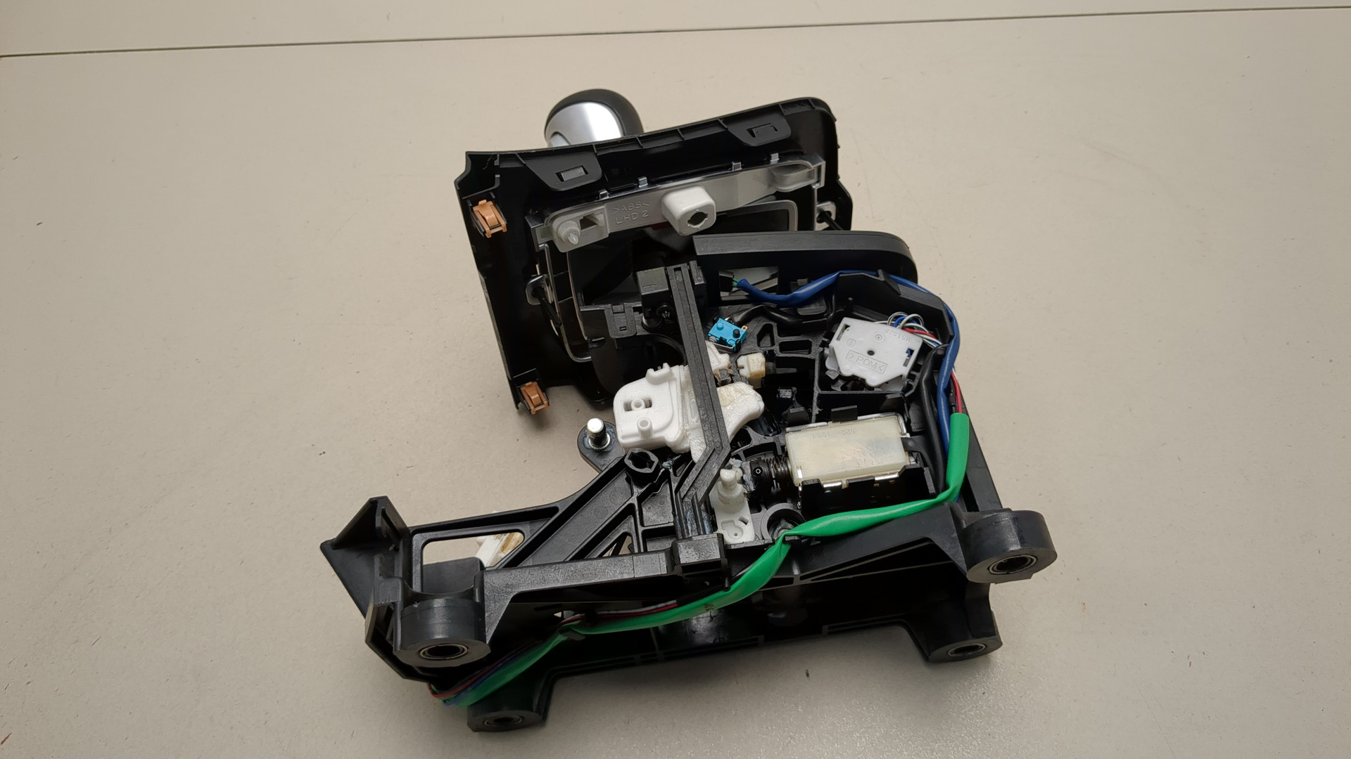 Кулиса МКПП / АКПП