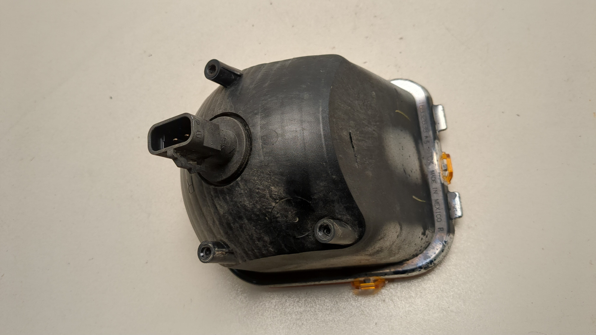 Повторитель на крыло правый