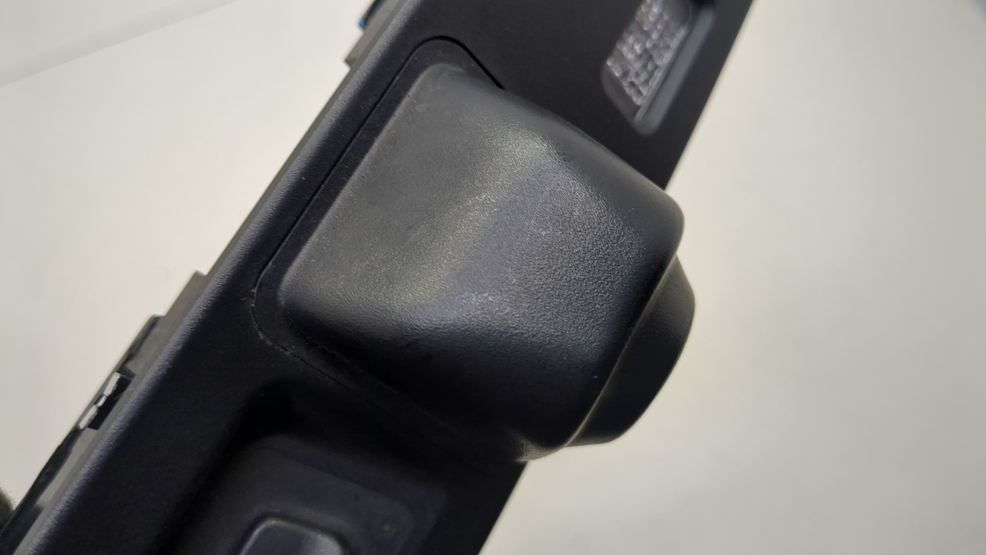 Фонарь подсветки номера