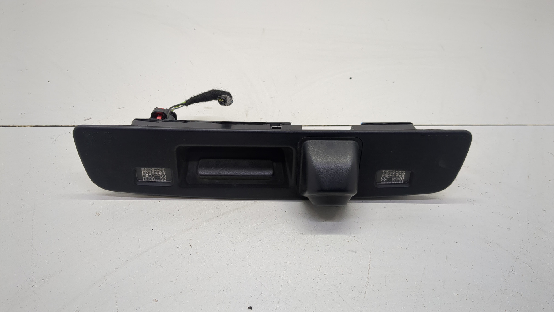 Фонарь подсветки номера