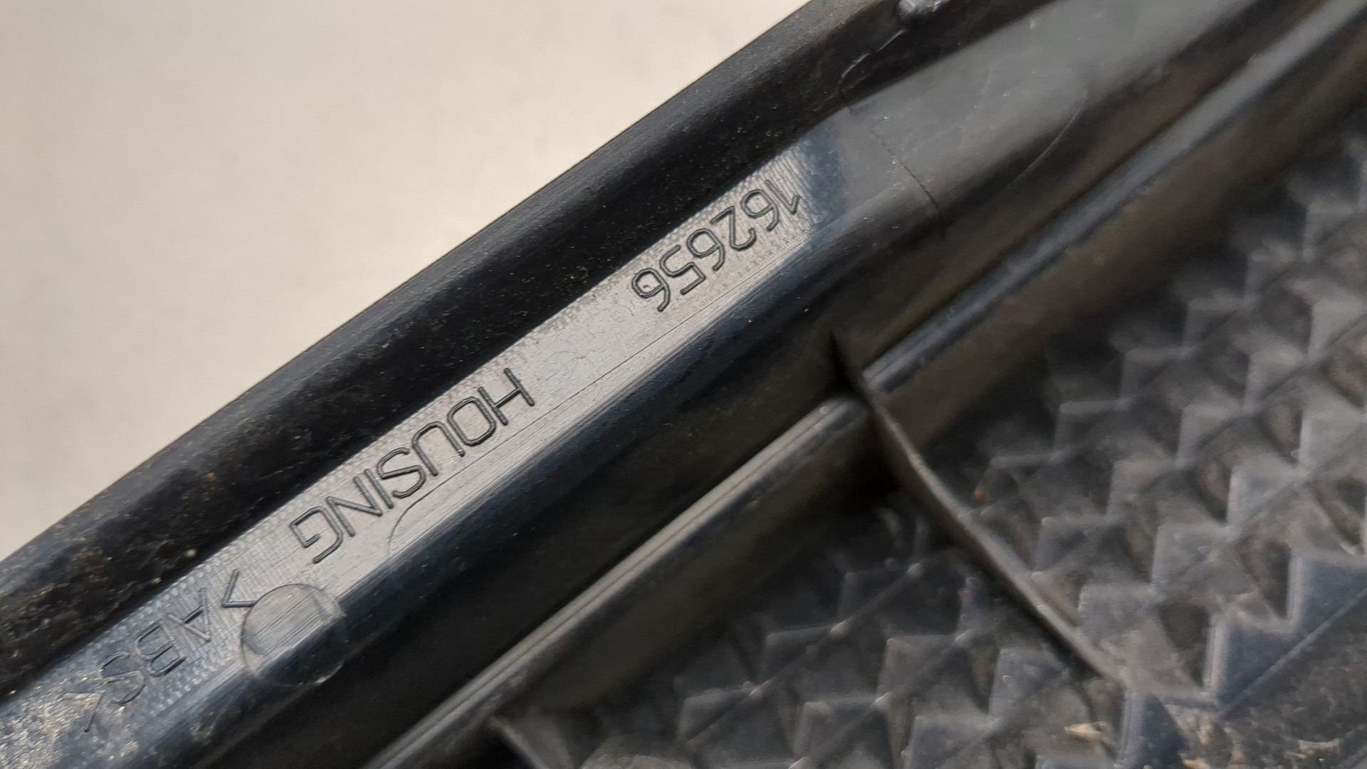 Фонарь задний правый