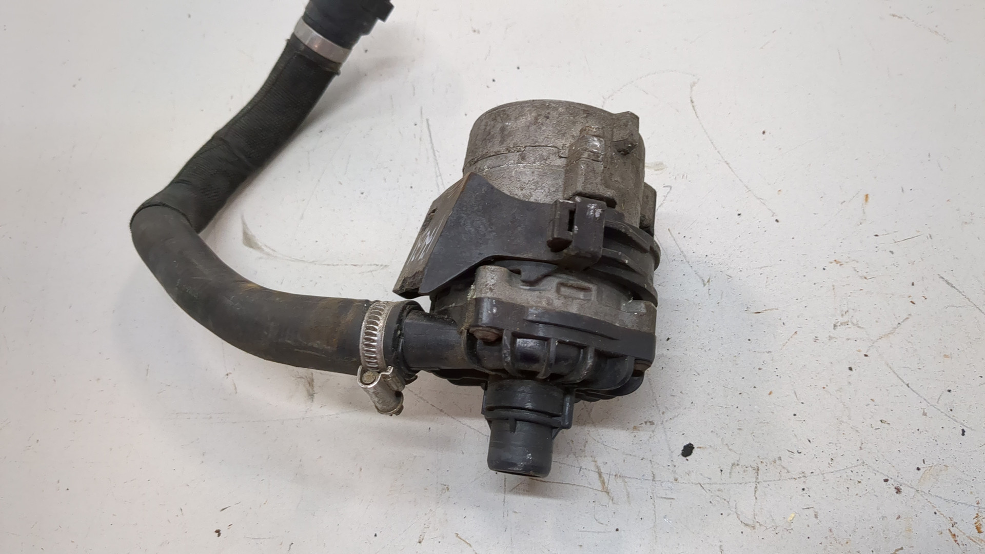 Насос водяной (помпа)