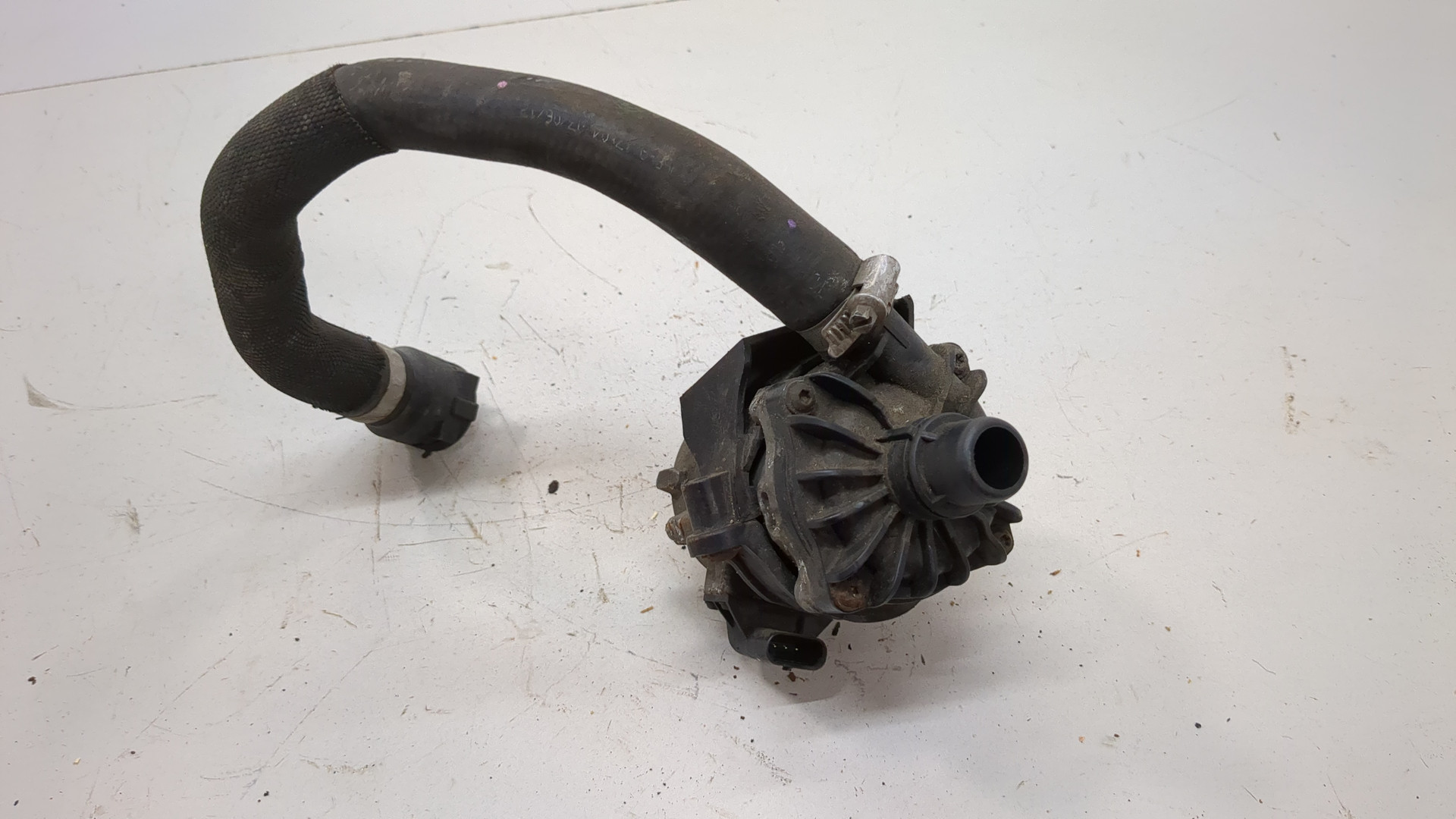 Насос водяной (помпа)