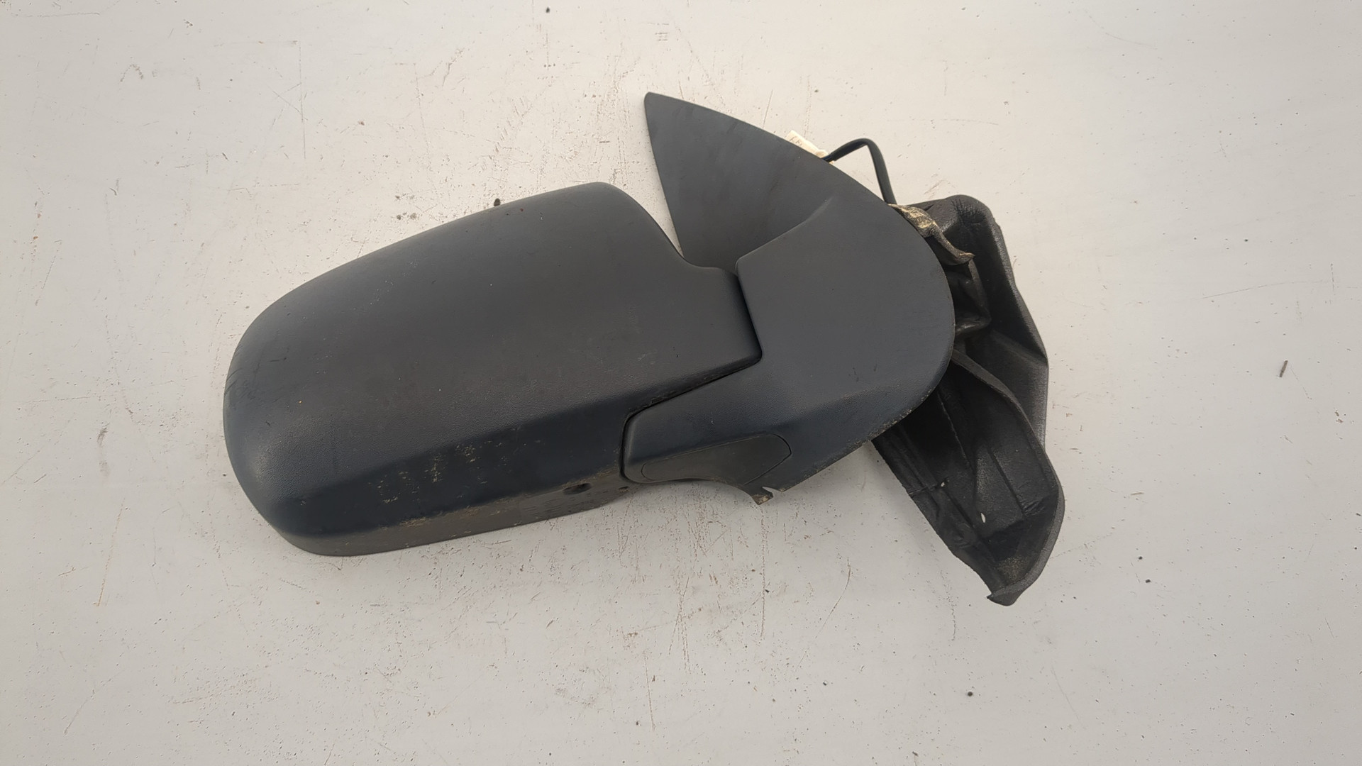 Зеркало правое электрическое