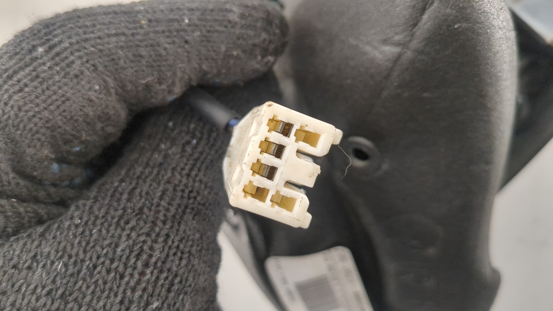 Зеркало правое электрическое