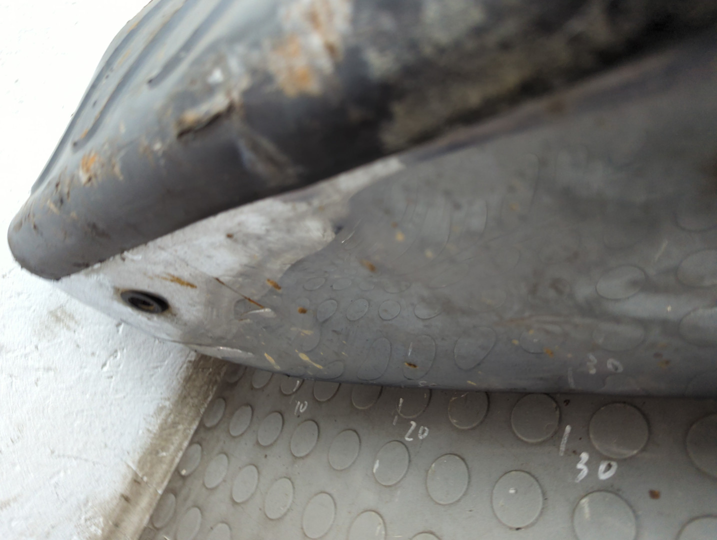 Бампер задний