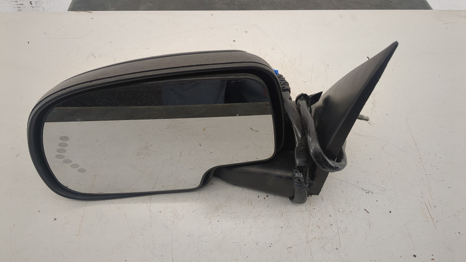 Зеркало левое электрическое