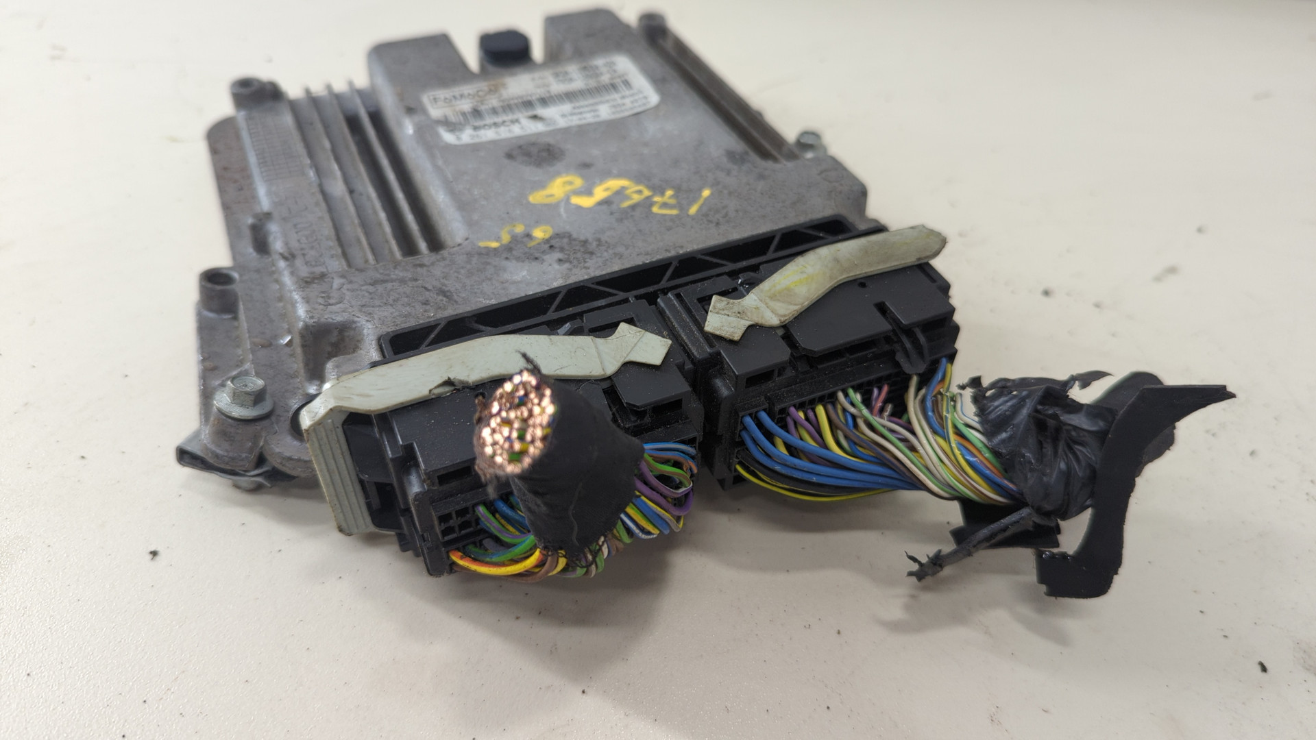 Блок управления двигателем