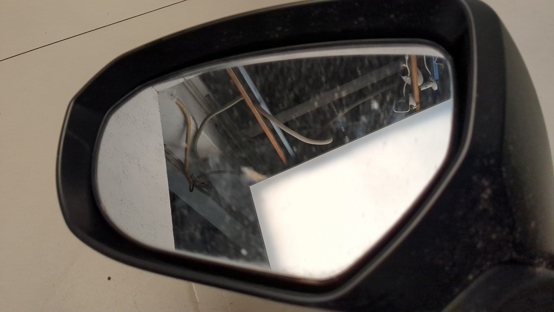 Зеркало левое электрическое