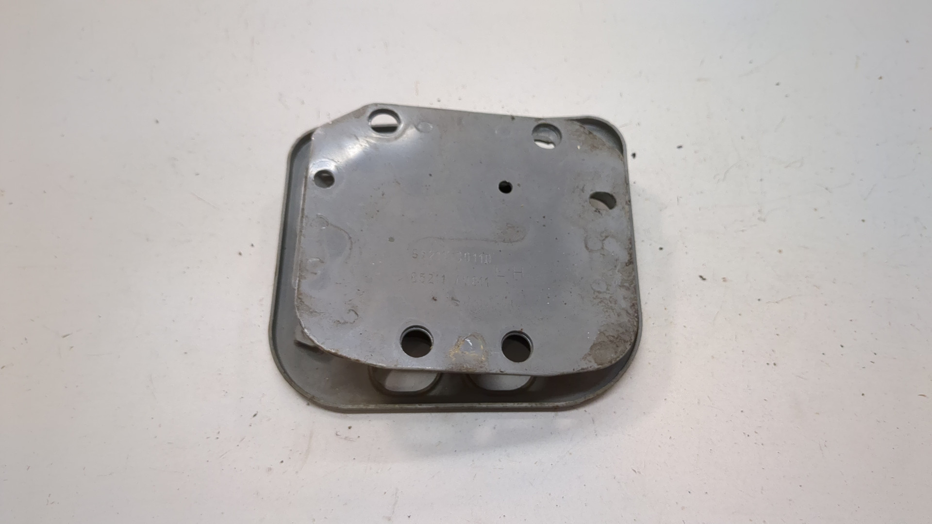 Кронштейн усилителя заднего бампера левый