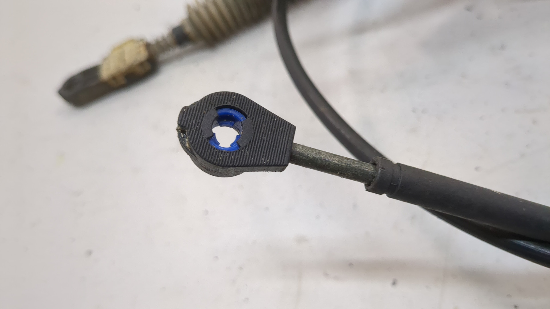 Трос КПП (выбора/переключения передач)