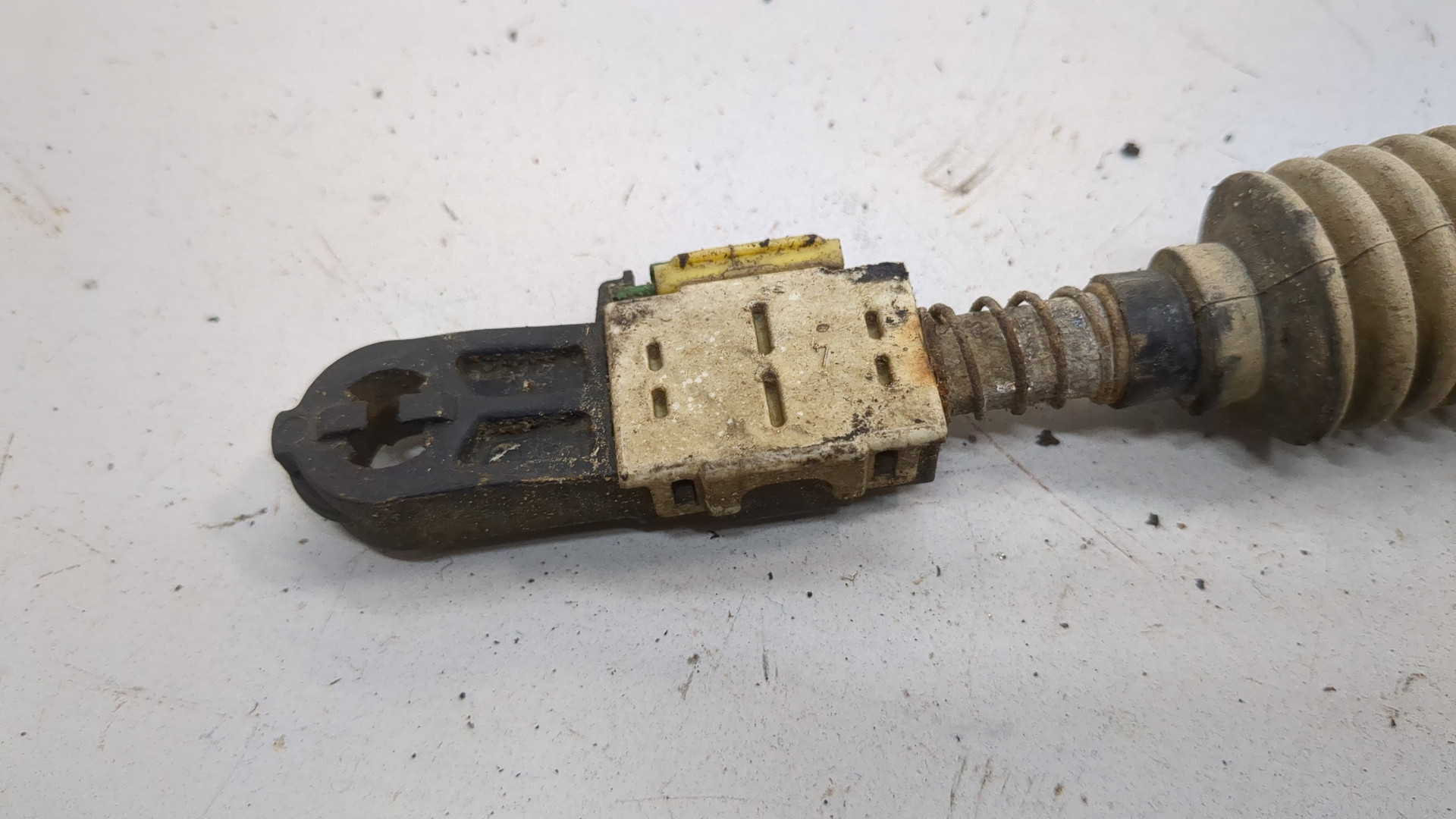 Трос КПП (выбора/переключения передач)