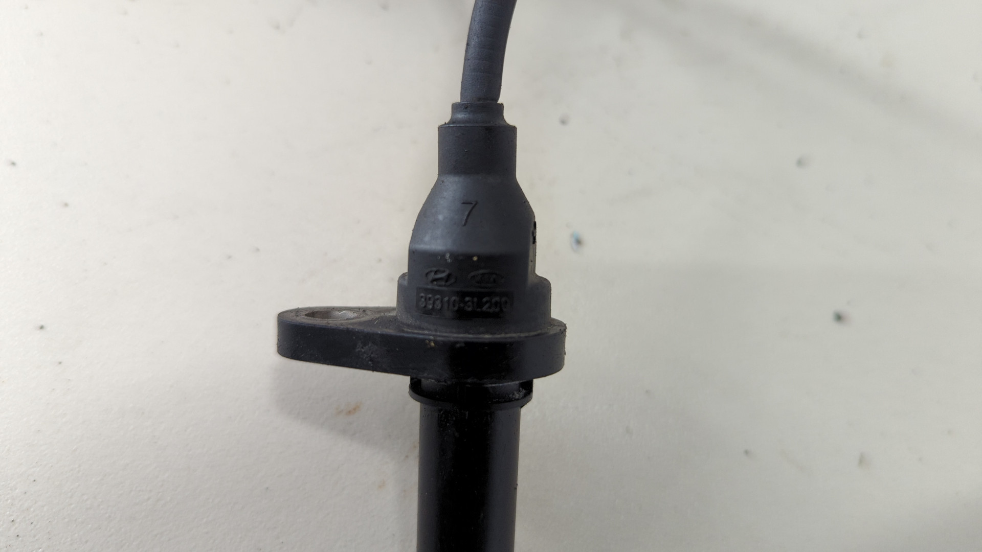 Датчик положения коленвала