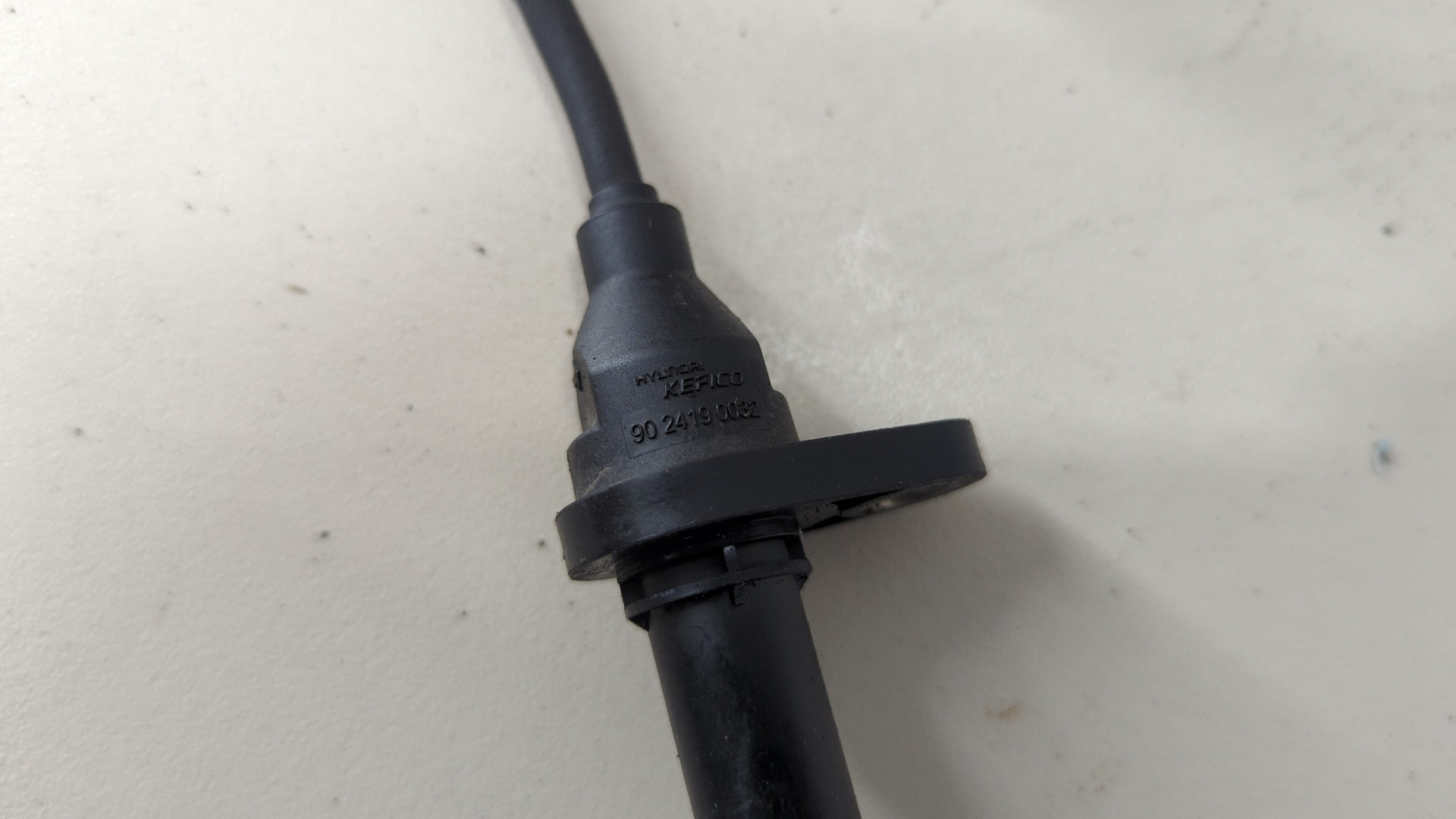 Датчик положения коленвала