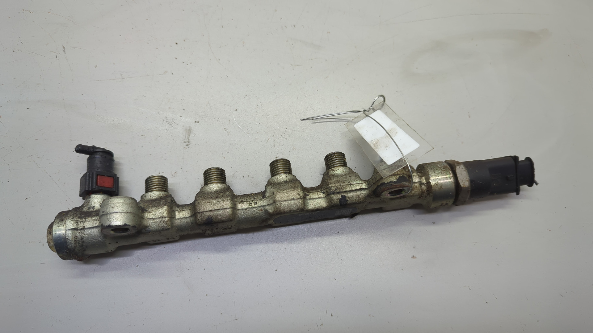 Рейка топливная (рампа)