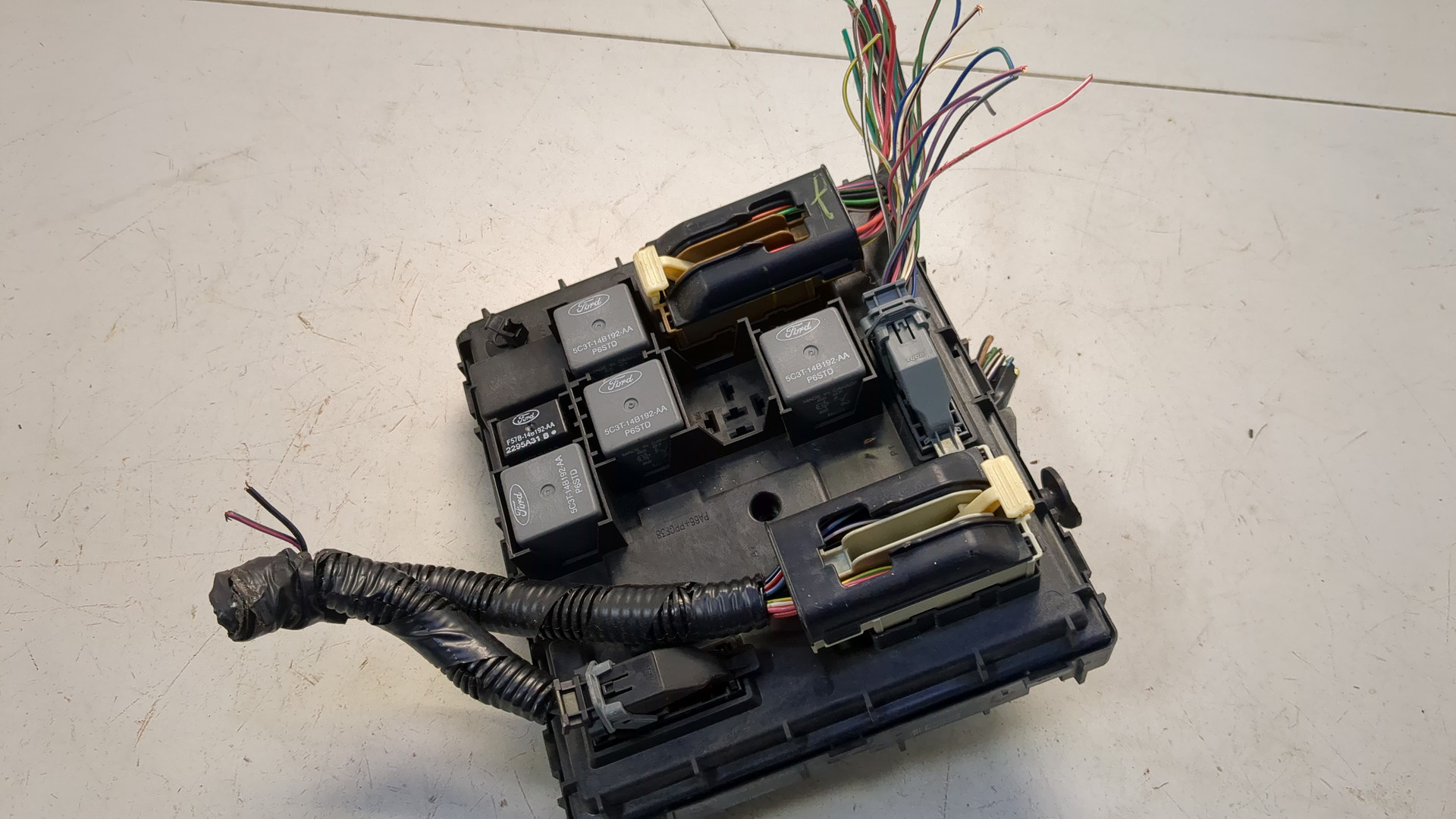 Блок предохранителей