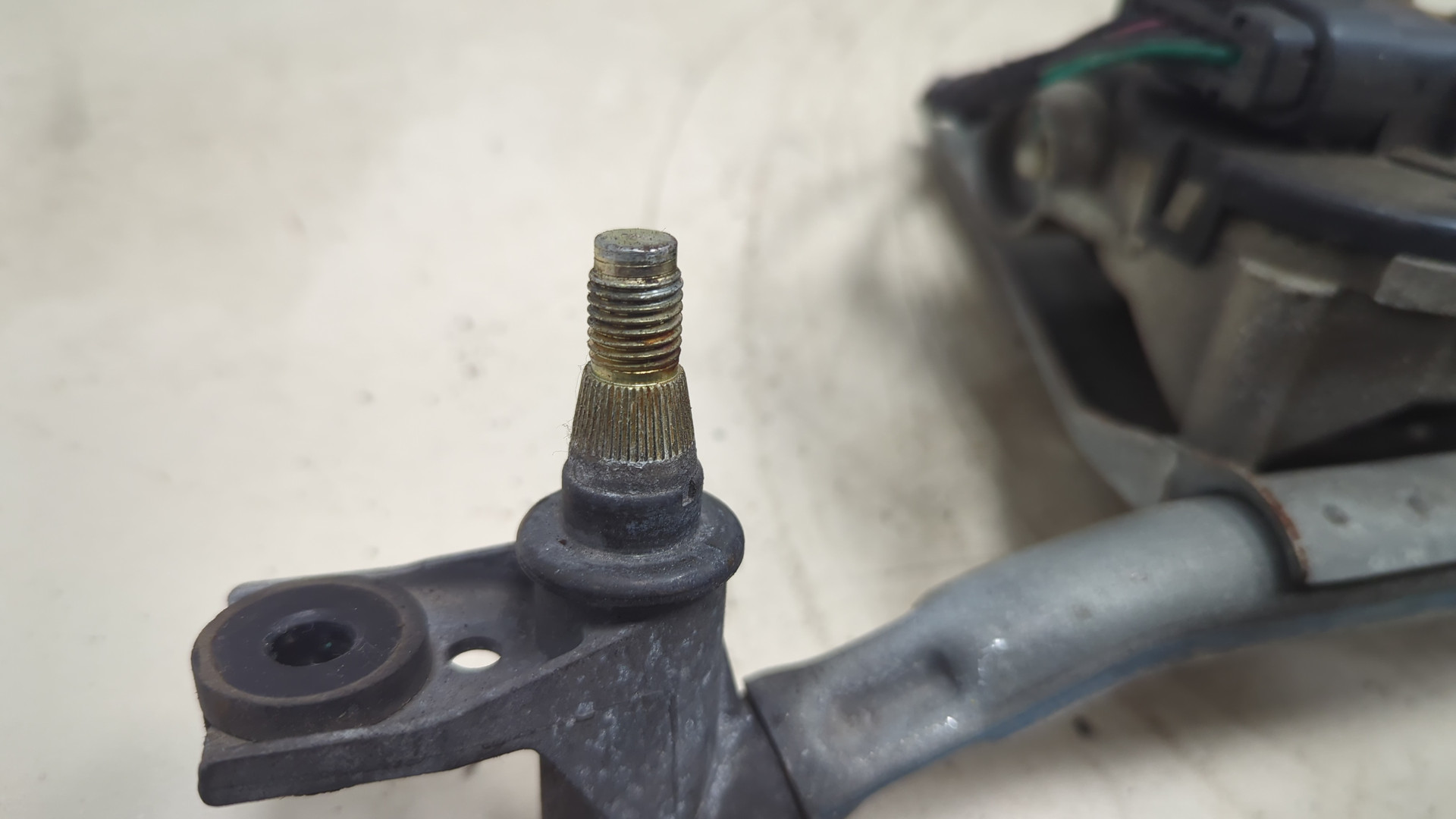 Трапеция стеклоочистителей