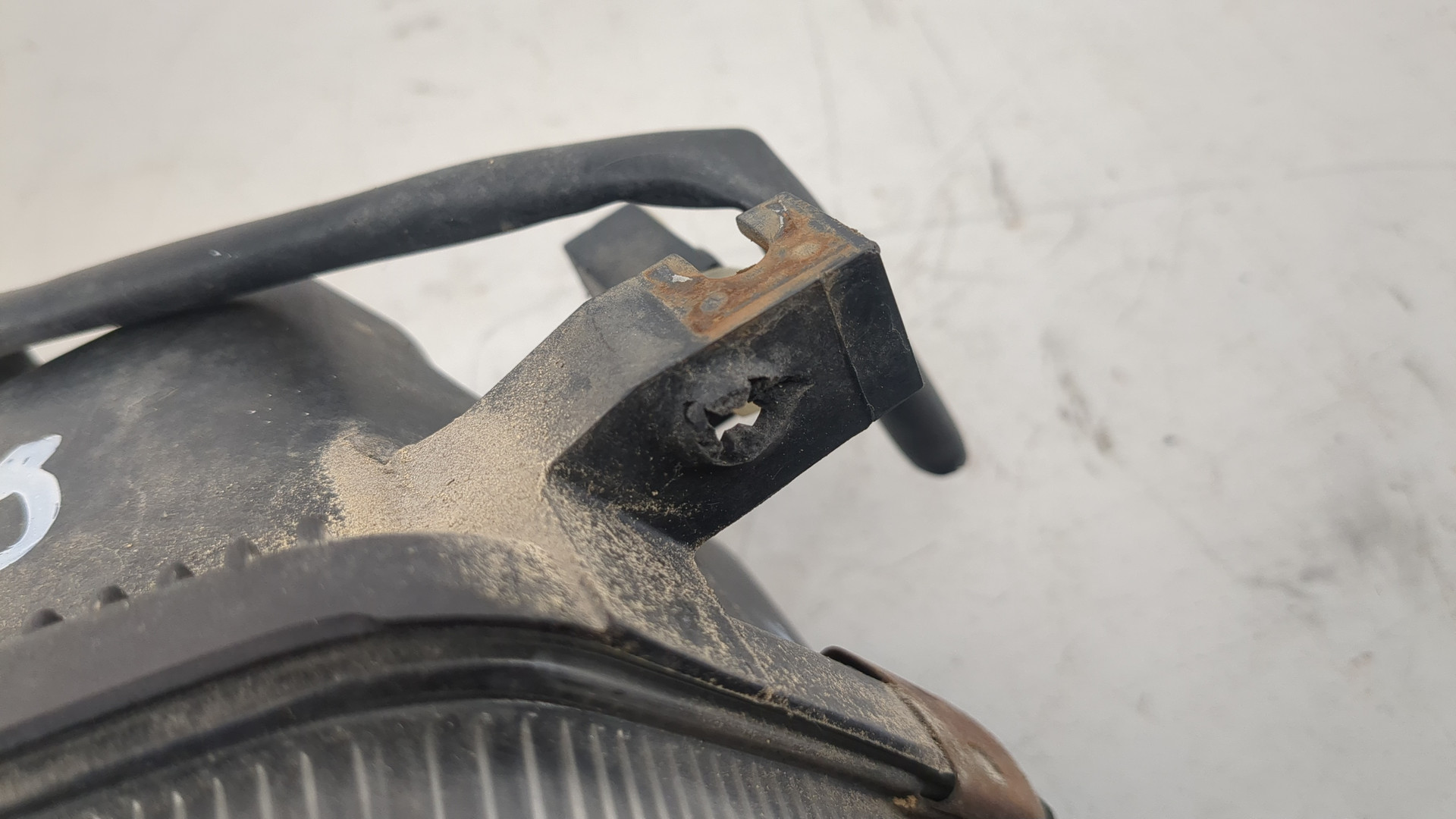 Фара противотуманная правая