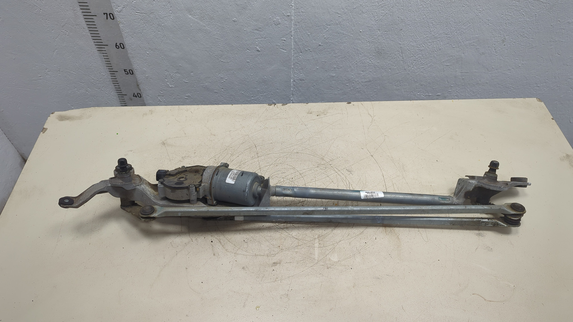 Трапеция стеклоочистителей