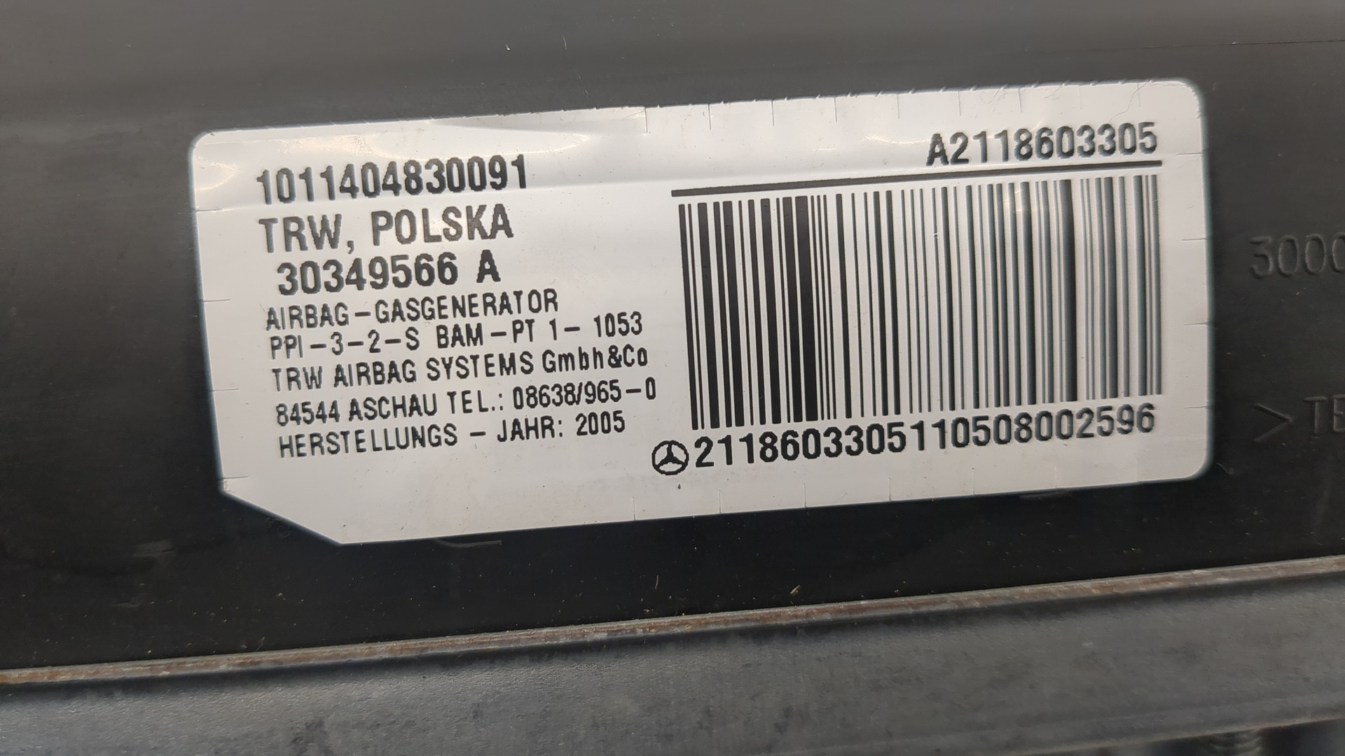 Подушка безопасности пассажирская (в торпедо)