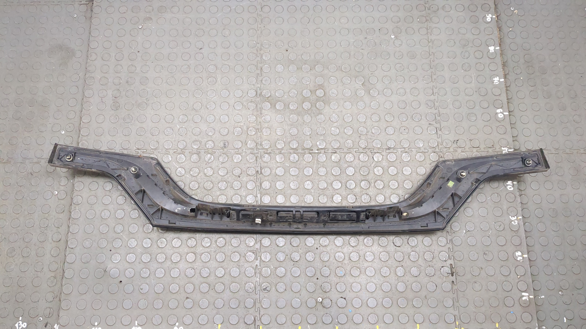 Фонарь подсветки номера